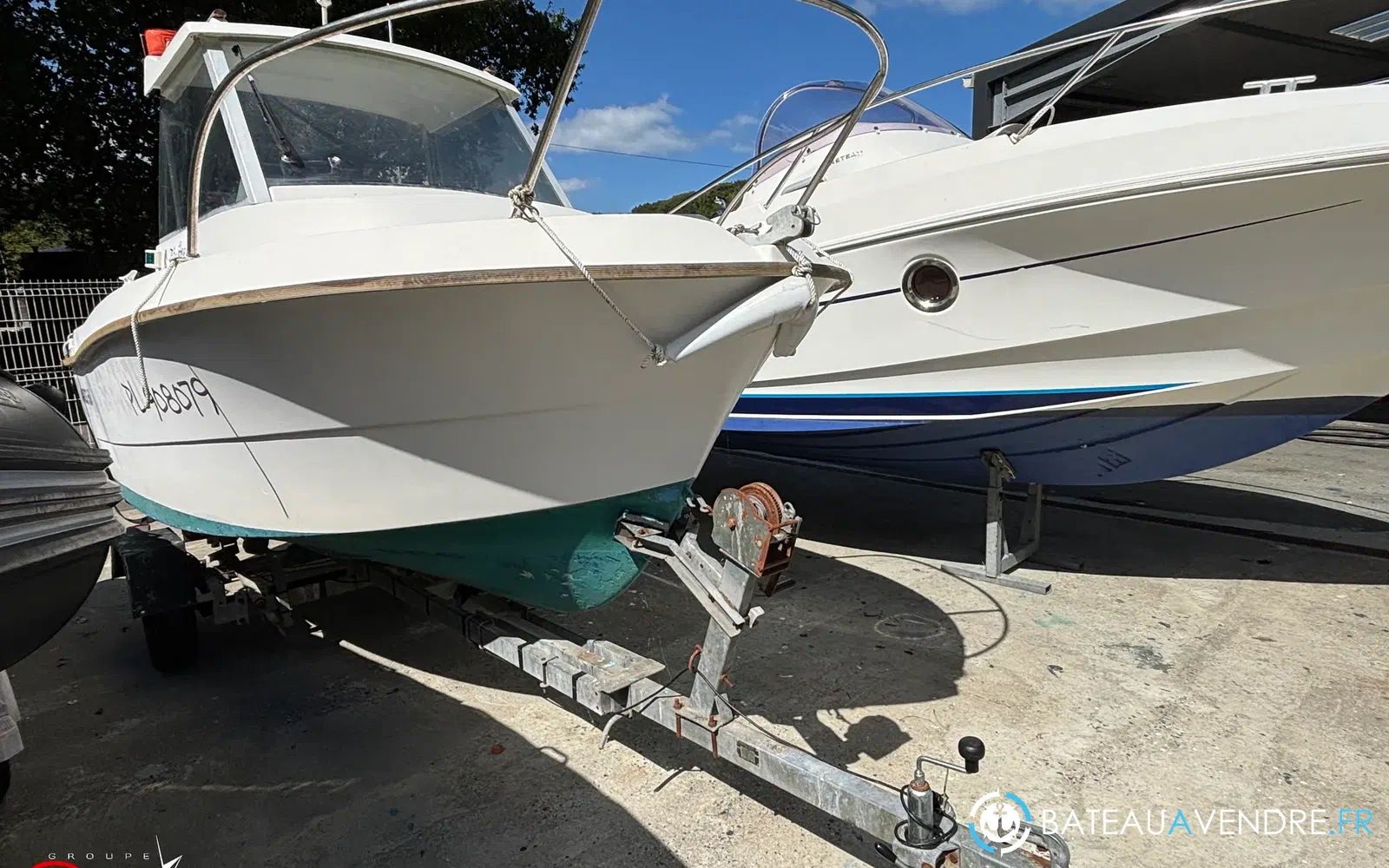 slider 1 Beneteau Antares 500 Calanque