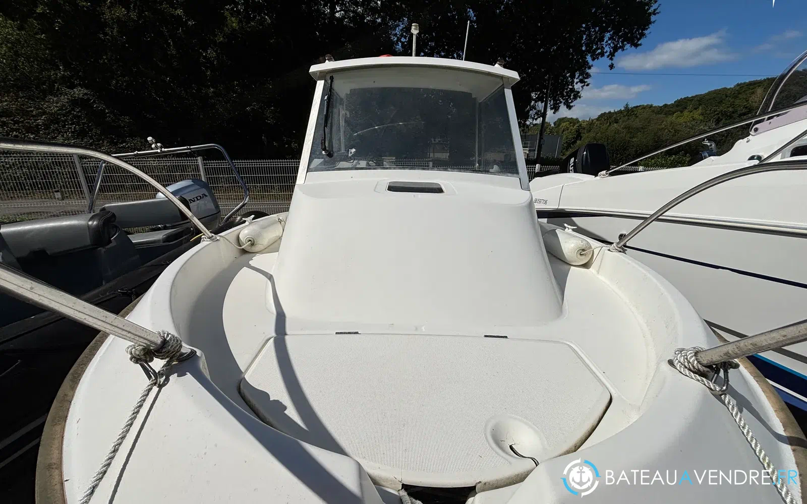 slider 2 Beneteau Antares 500 Calanque