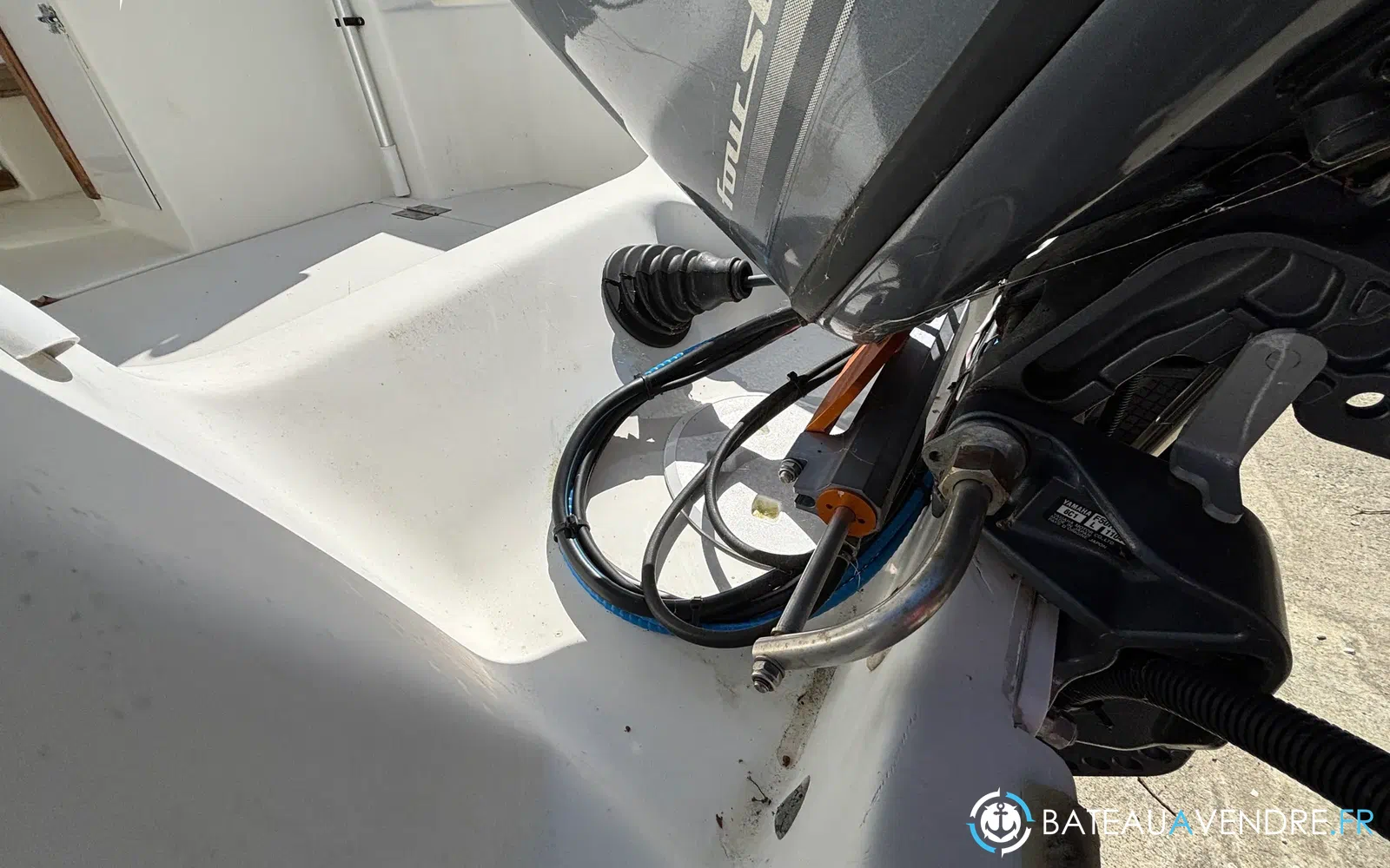 slider 8 Beneteau Antares 500 Calanque