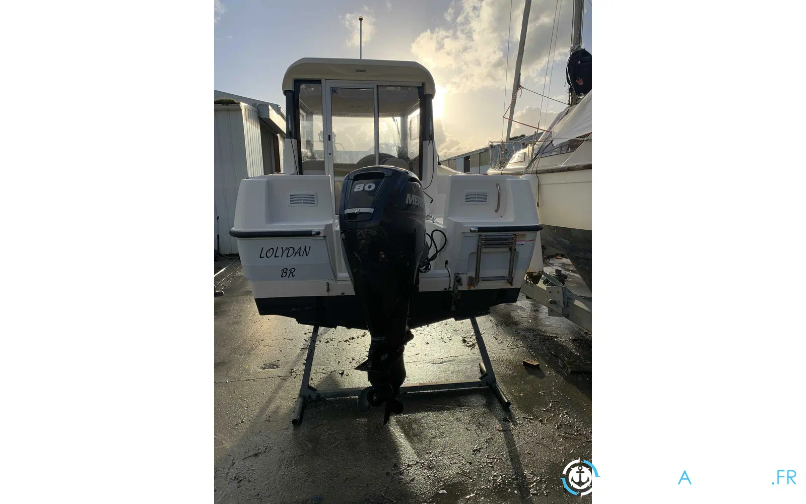 slider 9 Quicksilver 555 Open