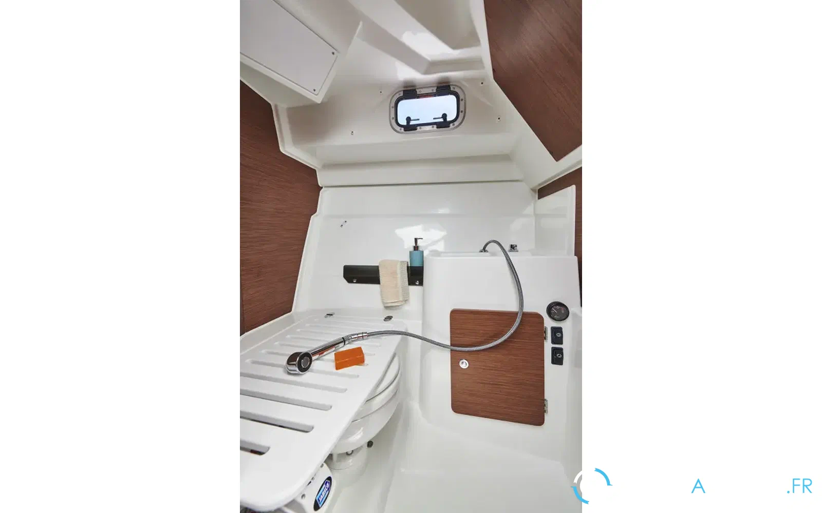 slider 15 Jeanneau Merry Fisher 795