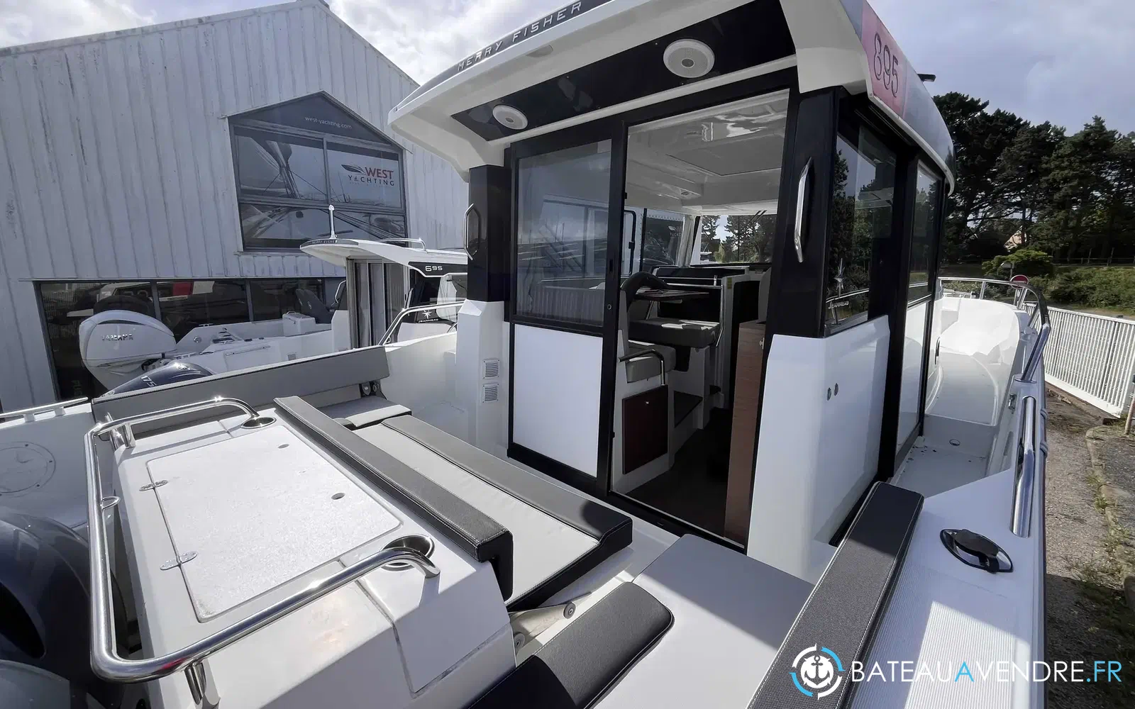 slider 8 Jeanneau Merry Fisher 895 Sport