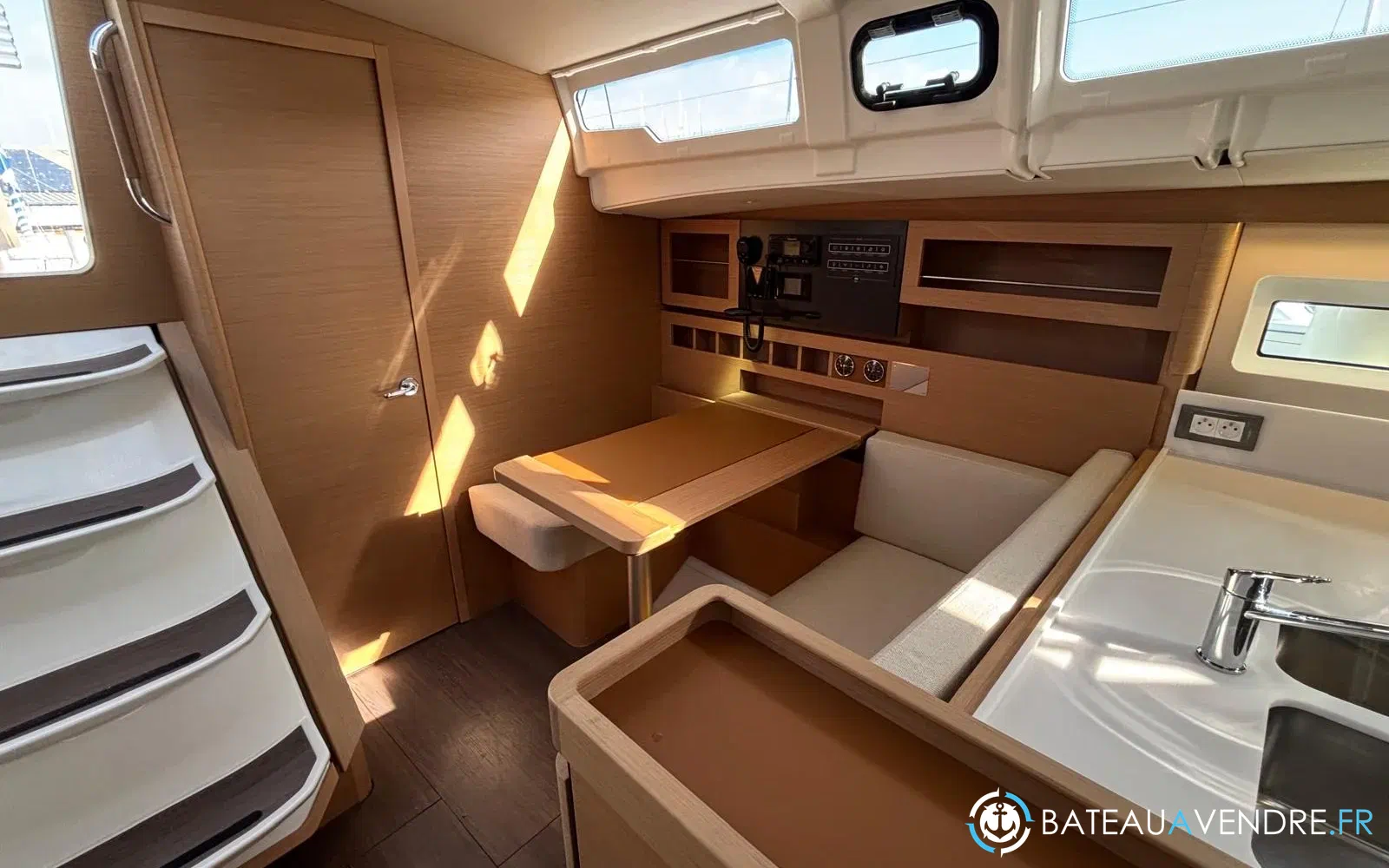 slider 13 Jeanneau Sun Odyssey 490