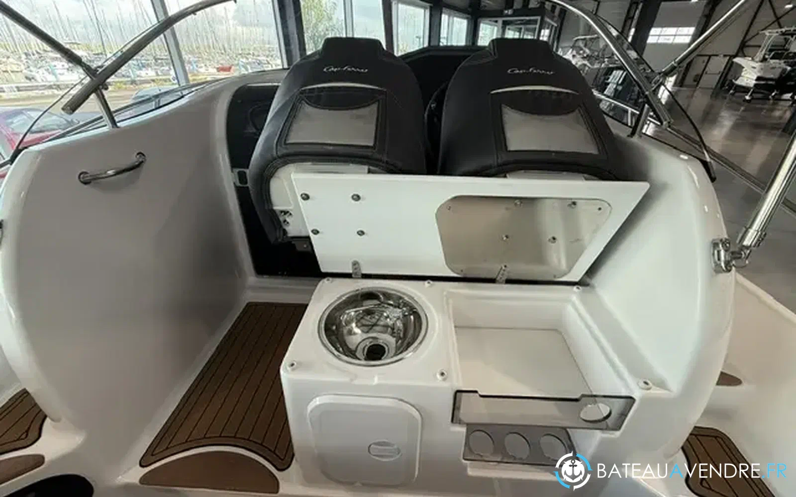 slider 3 B2 Marine Cap Ferret 752 Cruiser