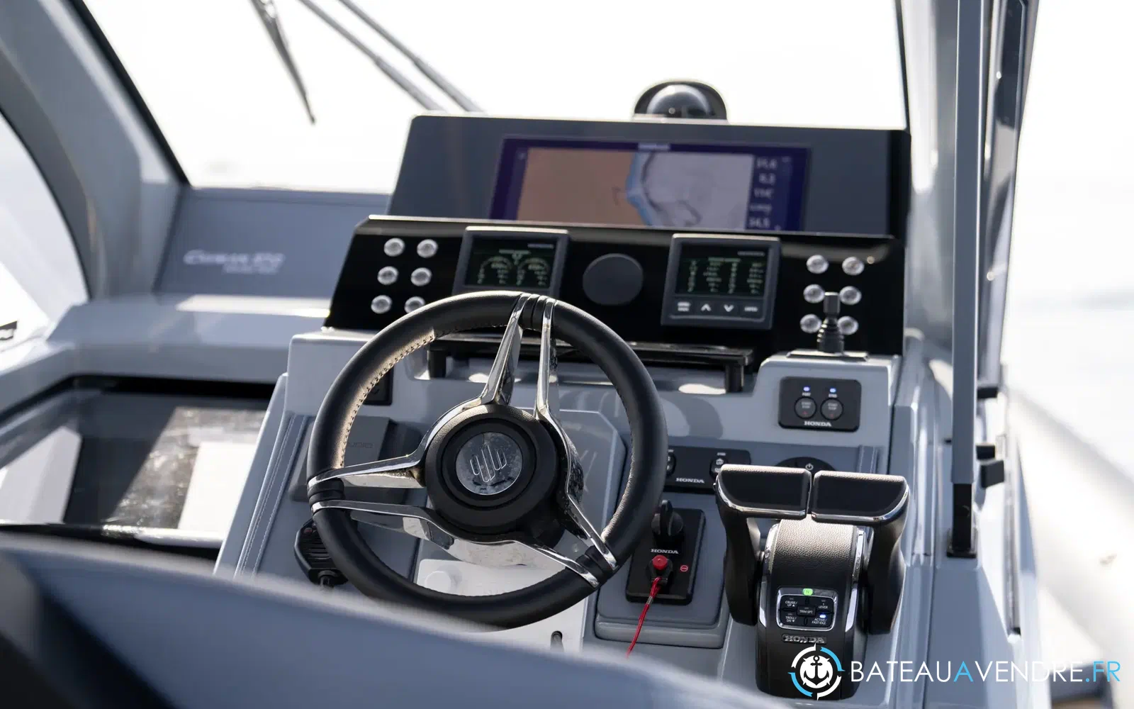 slider 3 Ranieri Cayman