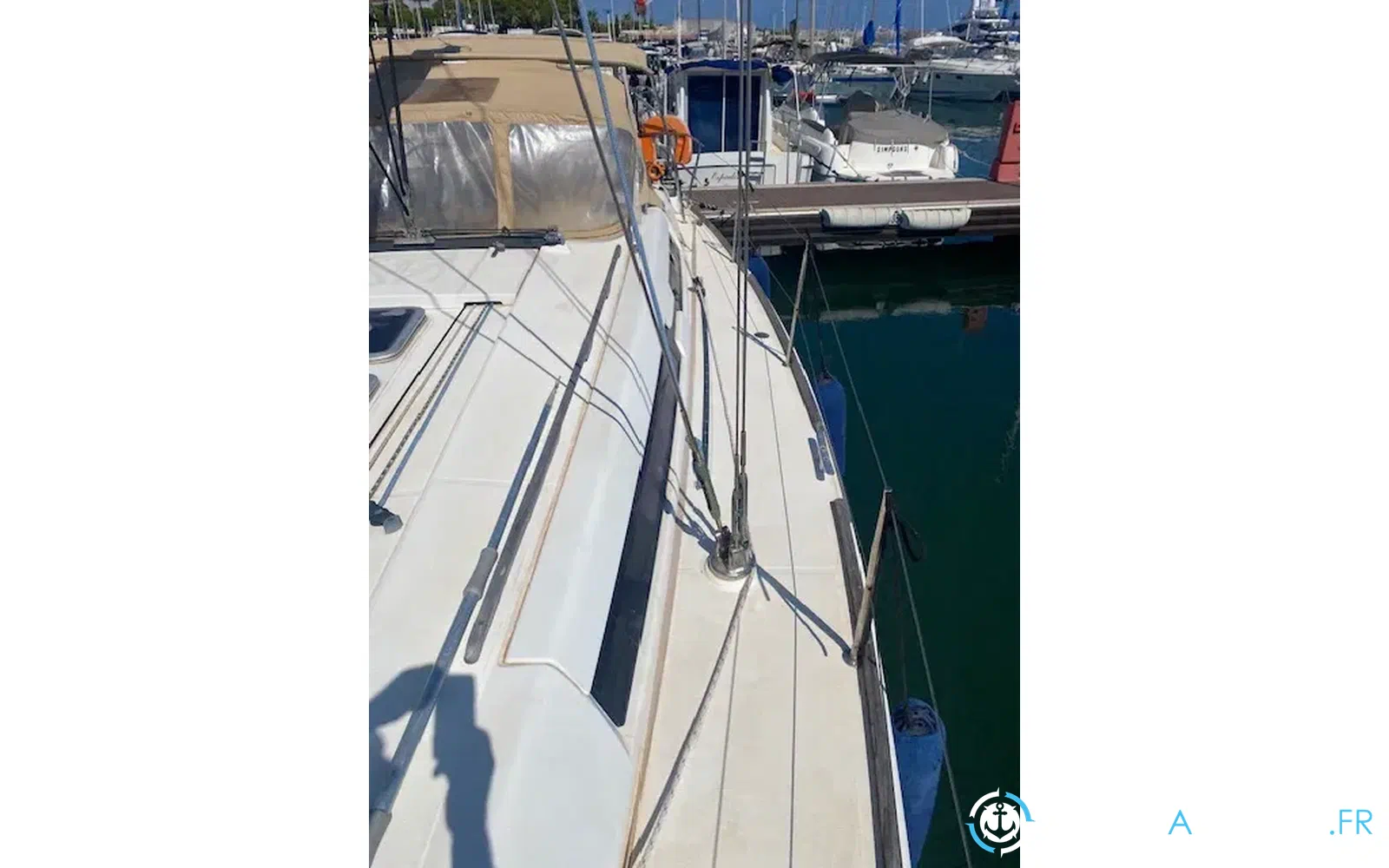 slider 10 Dufour 405