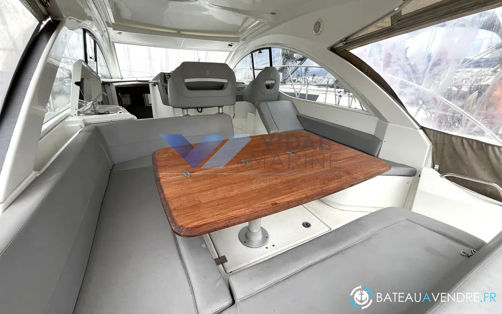 slider 14 Beneteau Gran Turismo 38