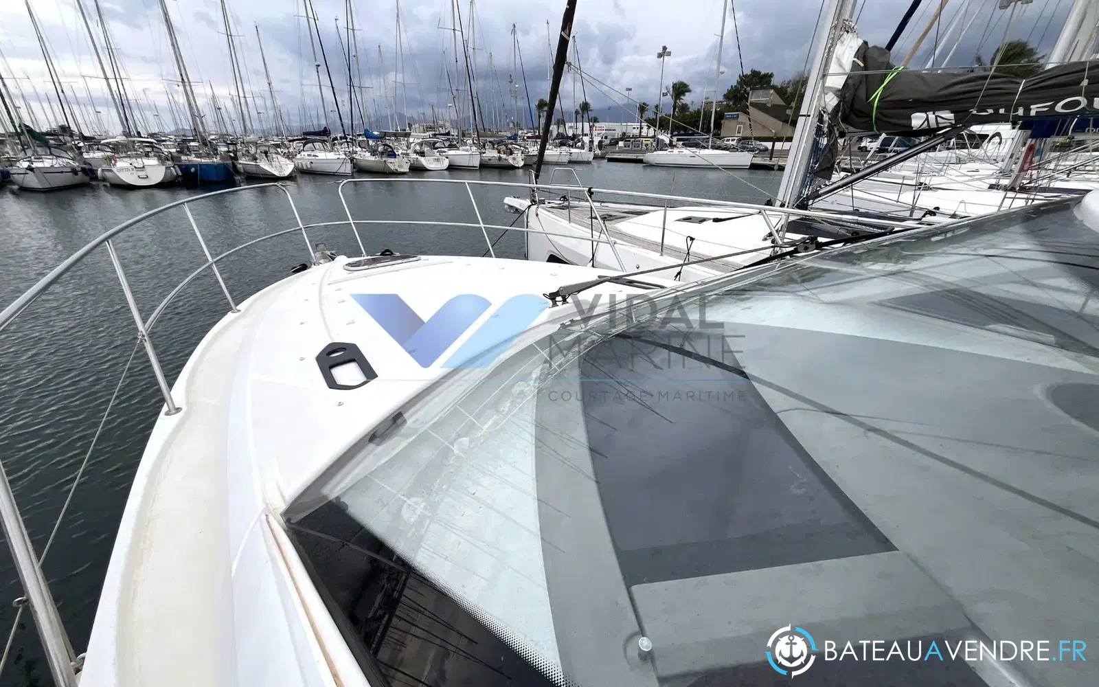 slider 15 Beneteau Gran Turismo 38