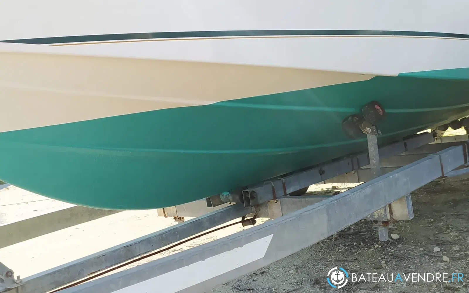 slider 1 Jeanneau Cap Camarat 625 Luxe