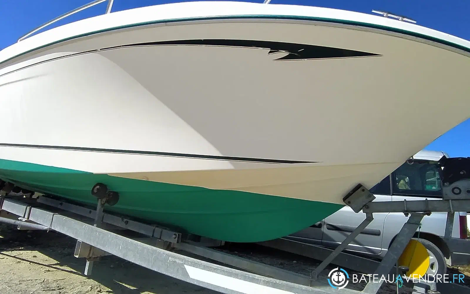 slider 2 Jeanneau Cap Camarat 625 Luxe
