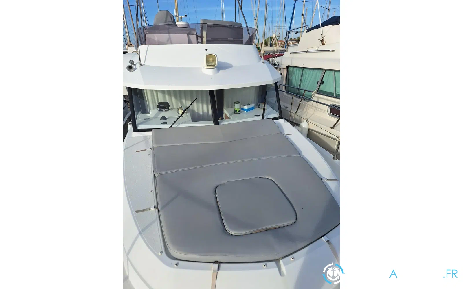 slider 9 Beneteau Swift Trawler 30