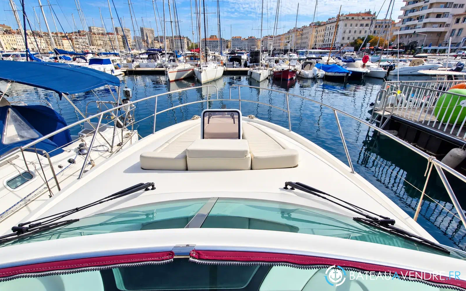 slider 3 Jeanneau Prestige 34 Open