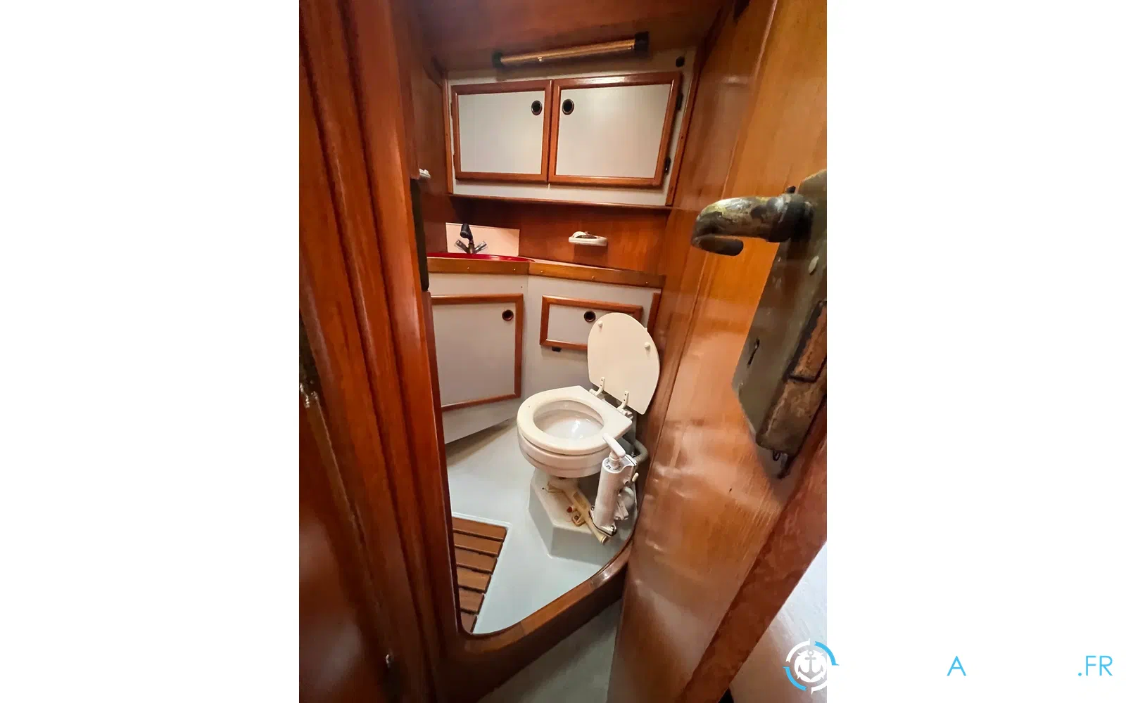 slider 22 Jeanneau Sun Legend 41