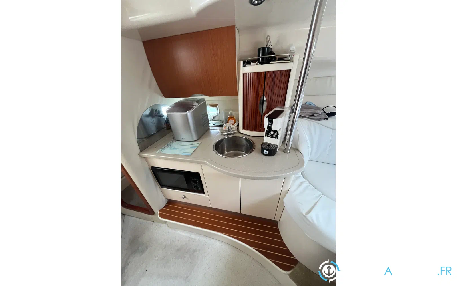 slider 27 Sessa Marine Oyster 30