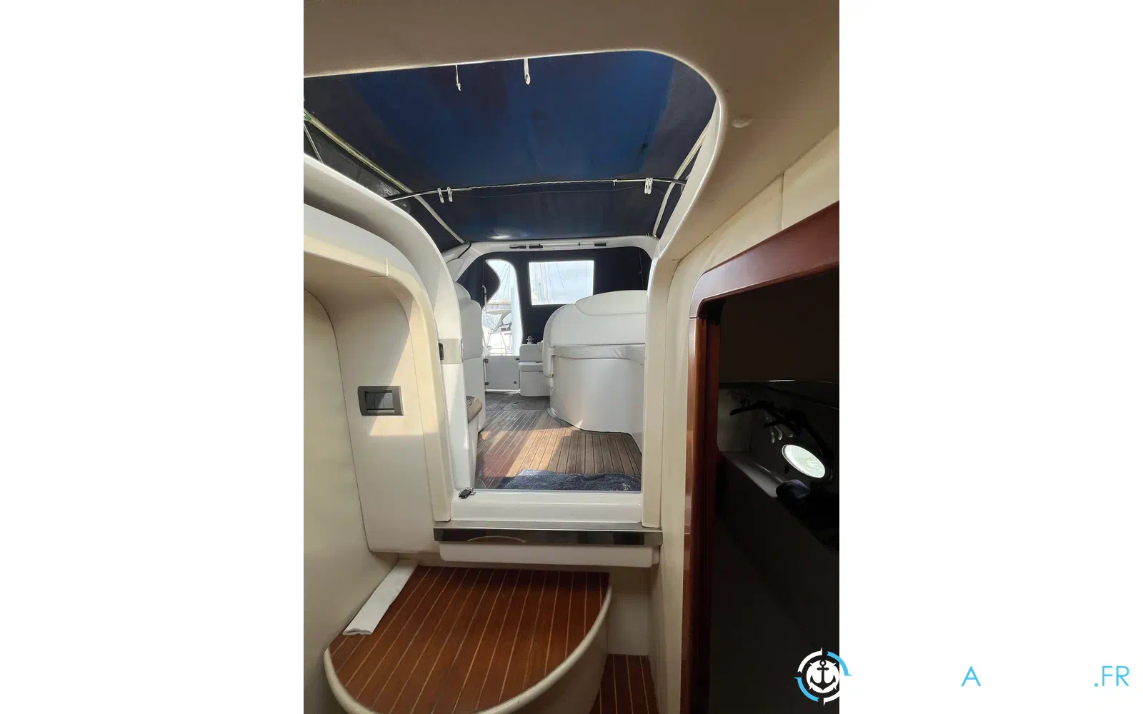 slider 36 Sessa Marine Oyster 30