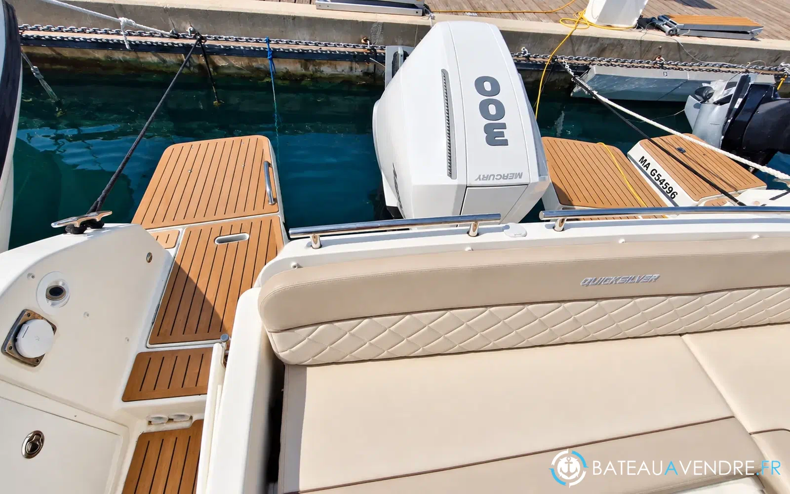 slider 16 Quicksilver Activ 875 Sundeck