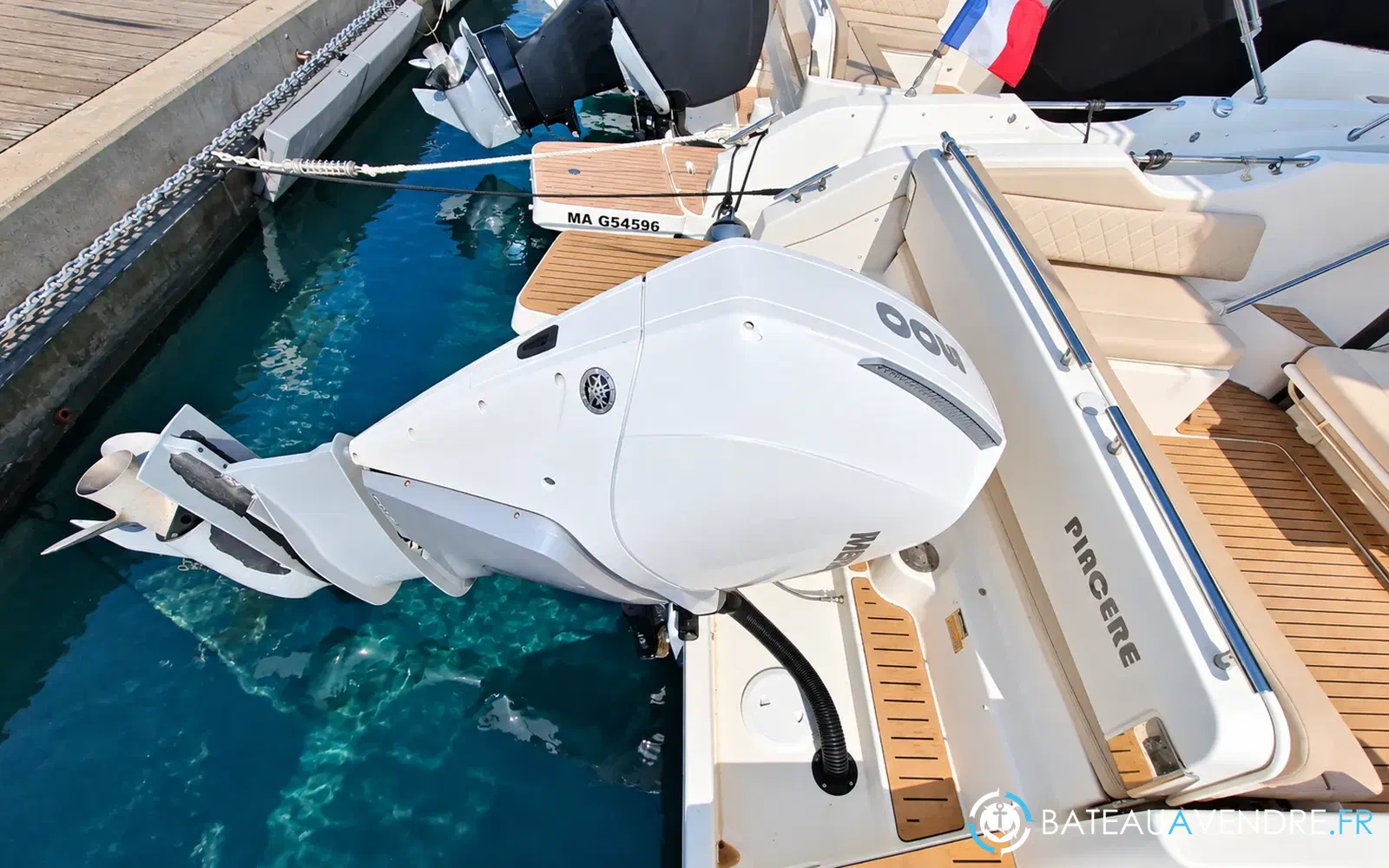 slider 15 Quicksilver Activ 875 Sundeck