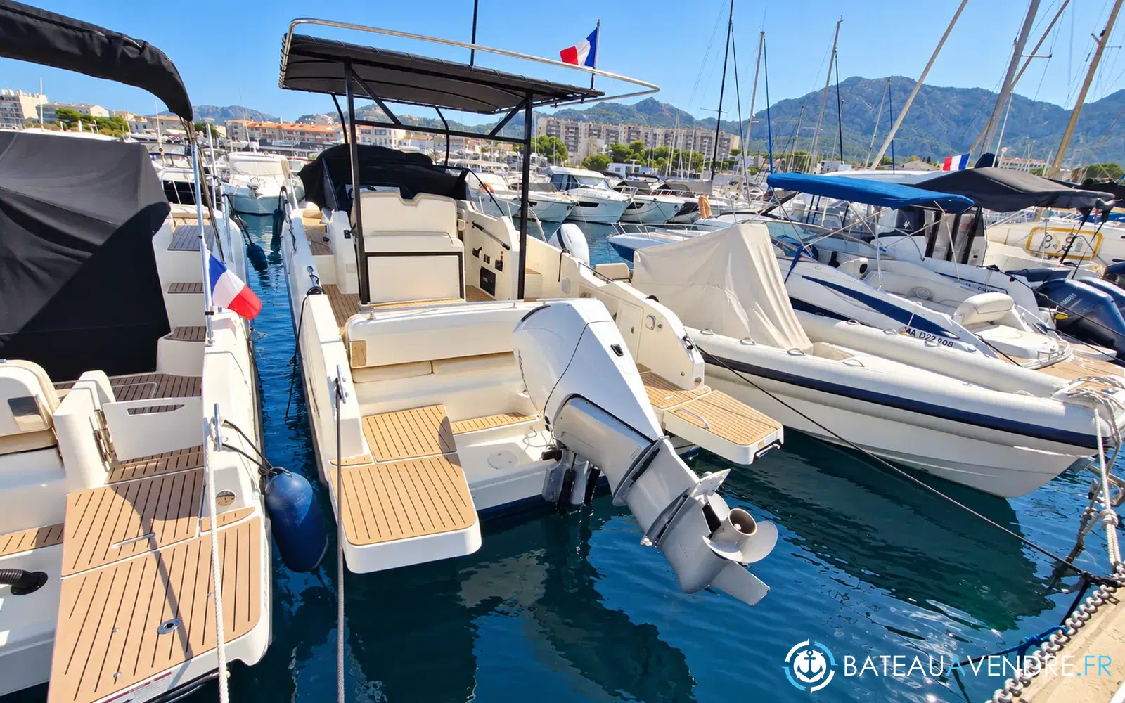 slider 1 Quicksilver Activ 875 Sundeck