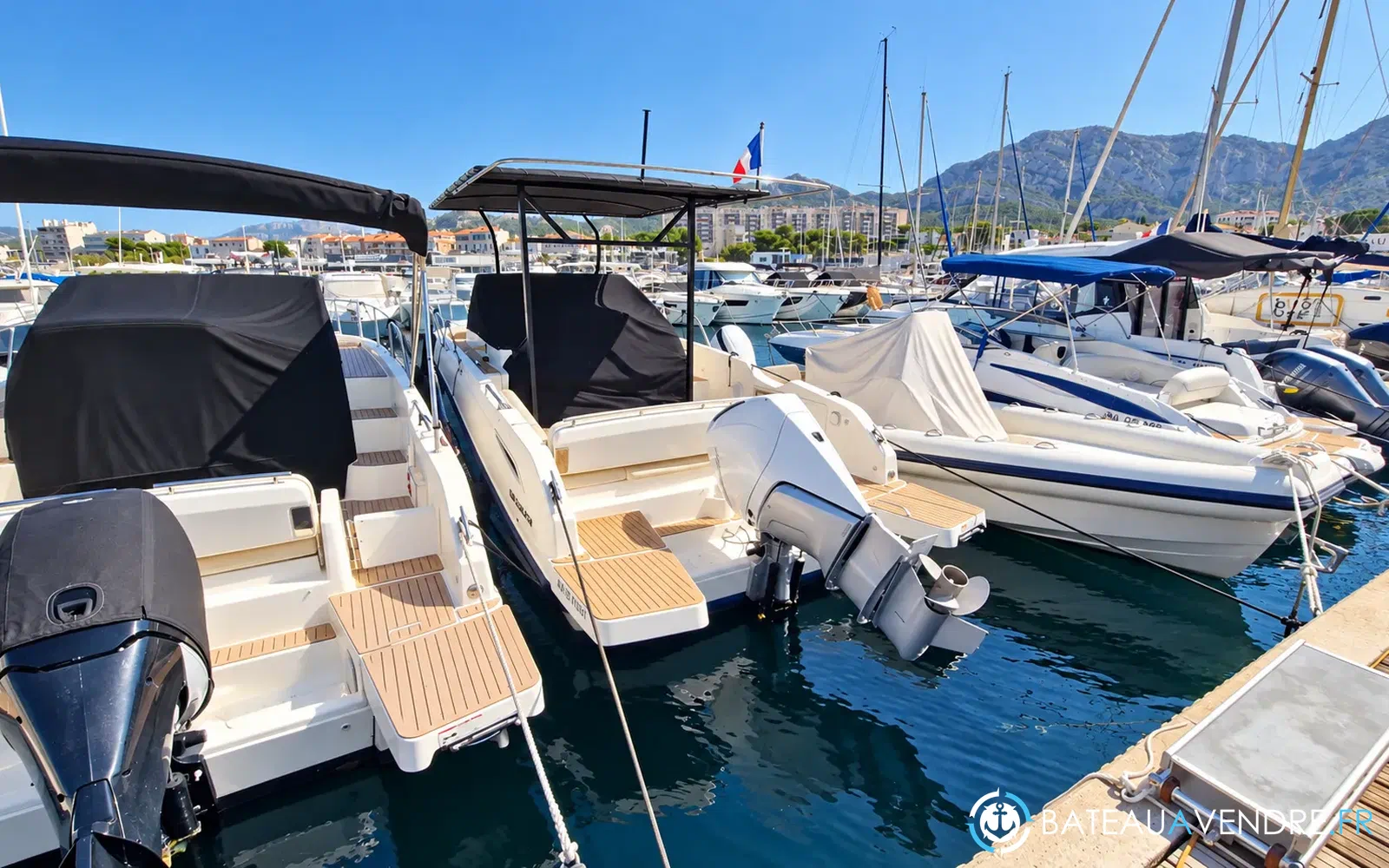 slider 18 Quicksilver Activ 875 Sundeck