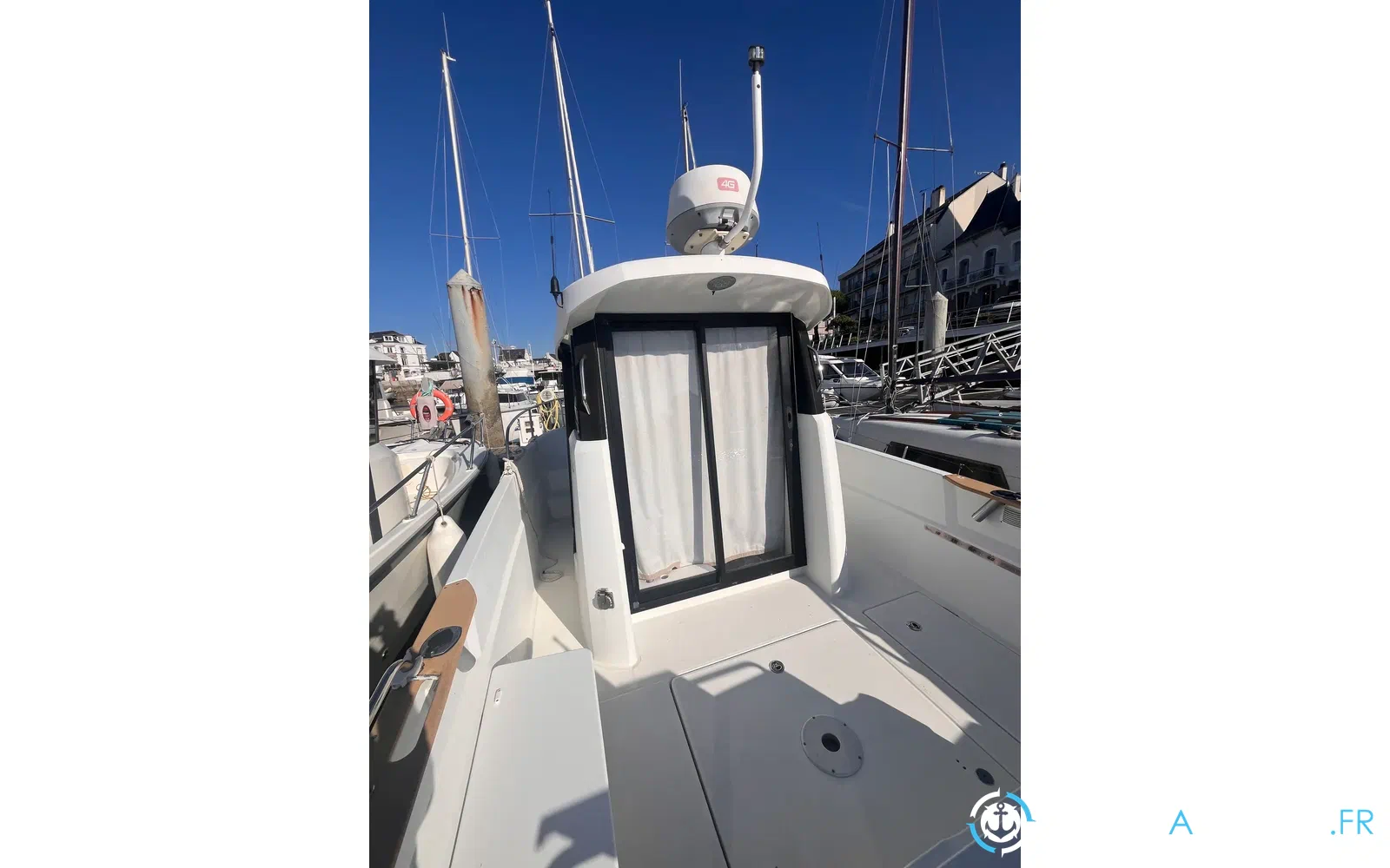 slider 3 Jeanneau Merry Fisher Marlin 755