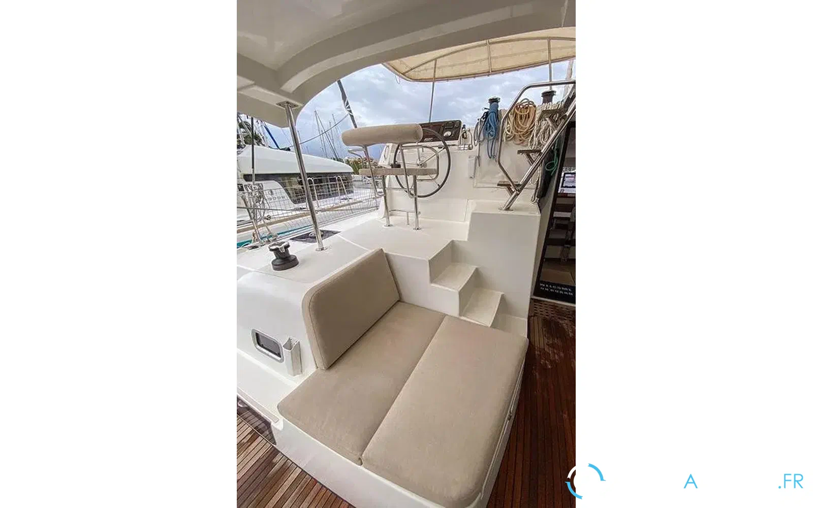 slider 12 Lagoon 42