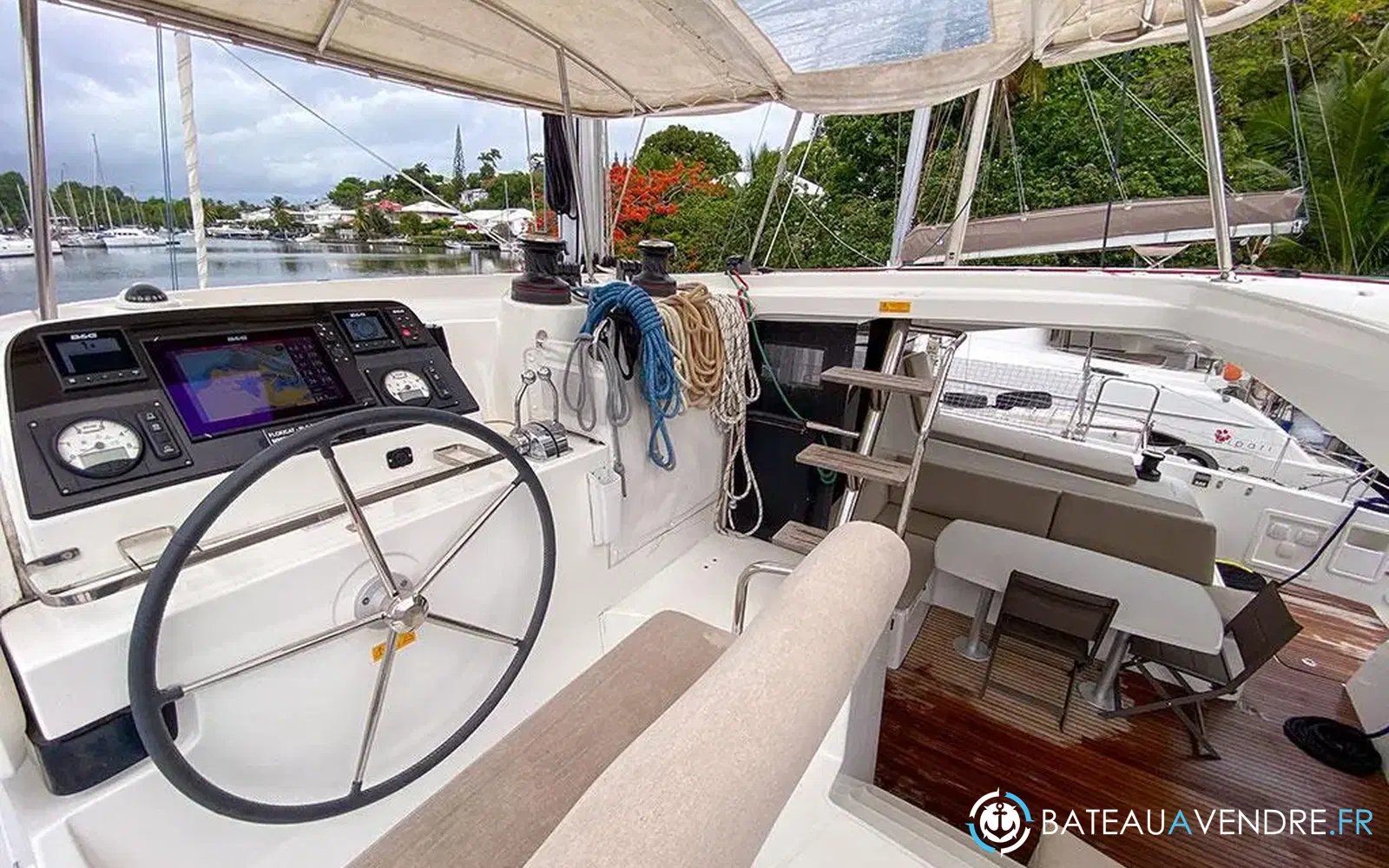 slider 13 Lagoon 42