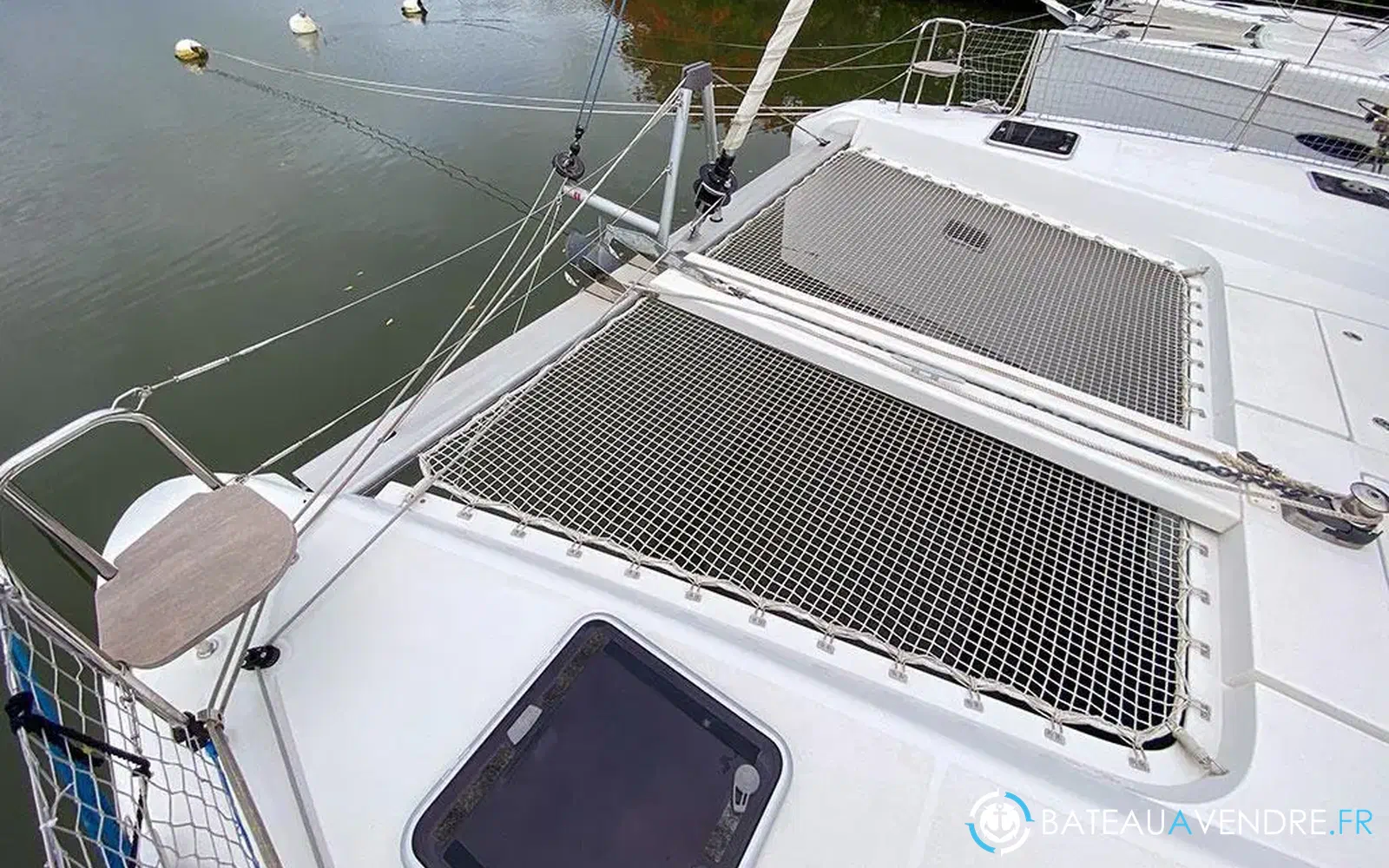 slider 18 Lagoon 42