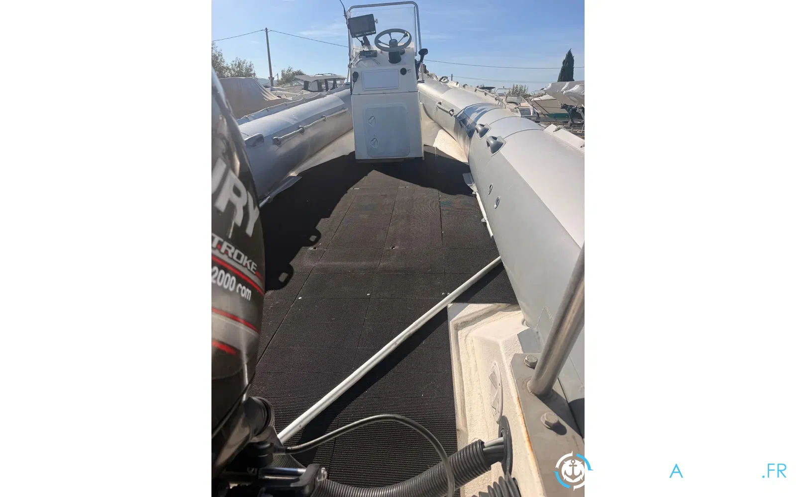 slider 7 Lomac 660 Club