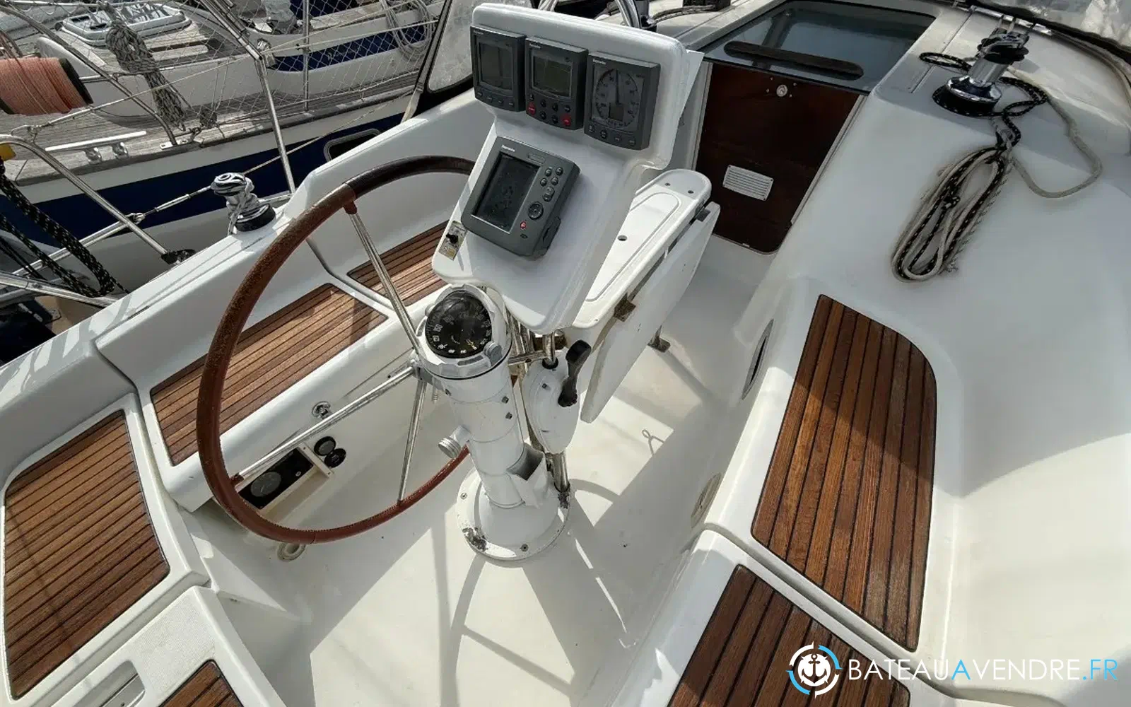 slider 1 Beneteau Oceanis 343 Clipper