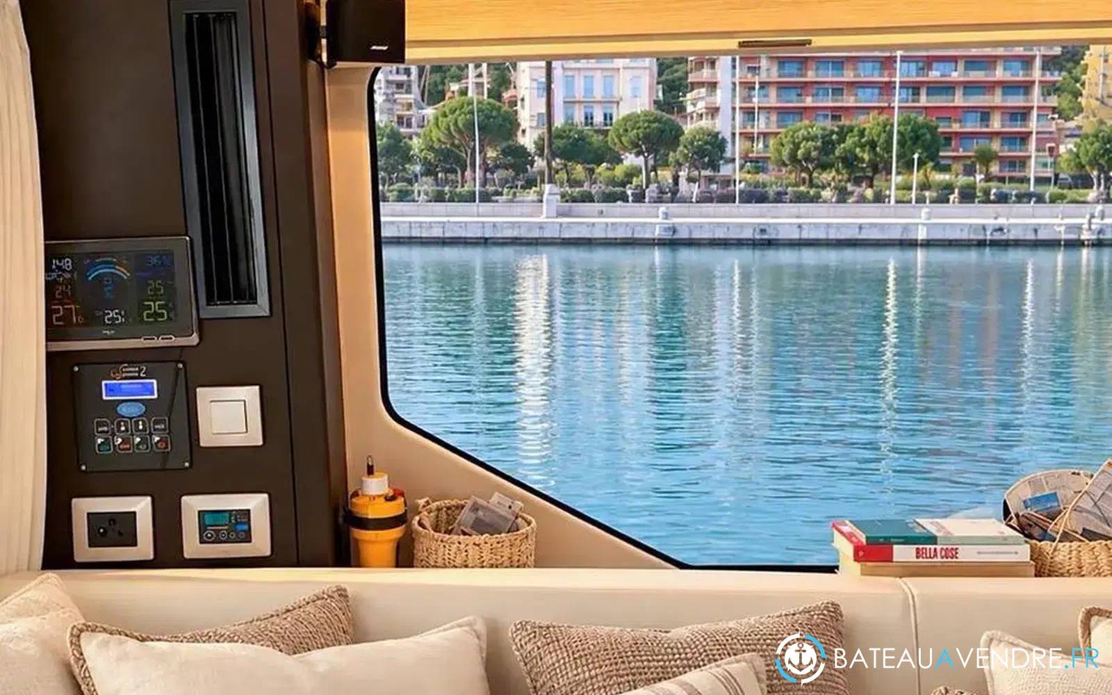 slider 13 Cranchi Eco Trawler 43