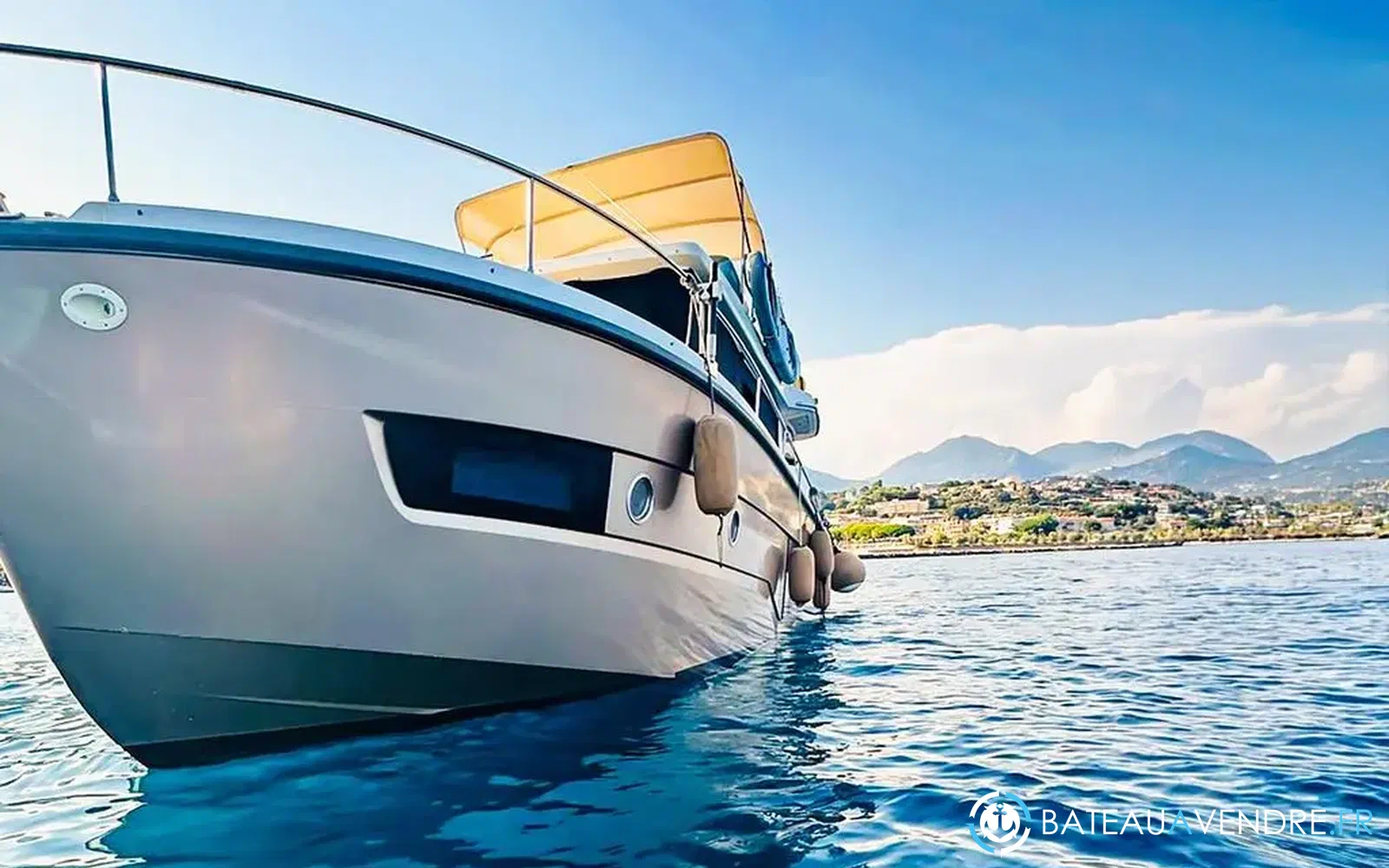slider 1 Cranchi Eco Trawler 43