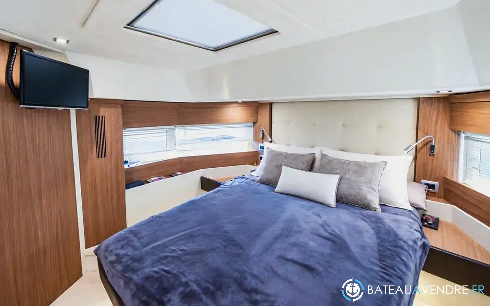 slider 23 Cranchi Eco Trawler 43
