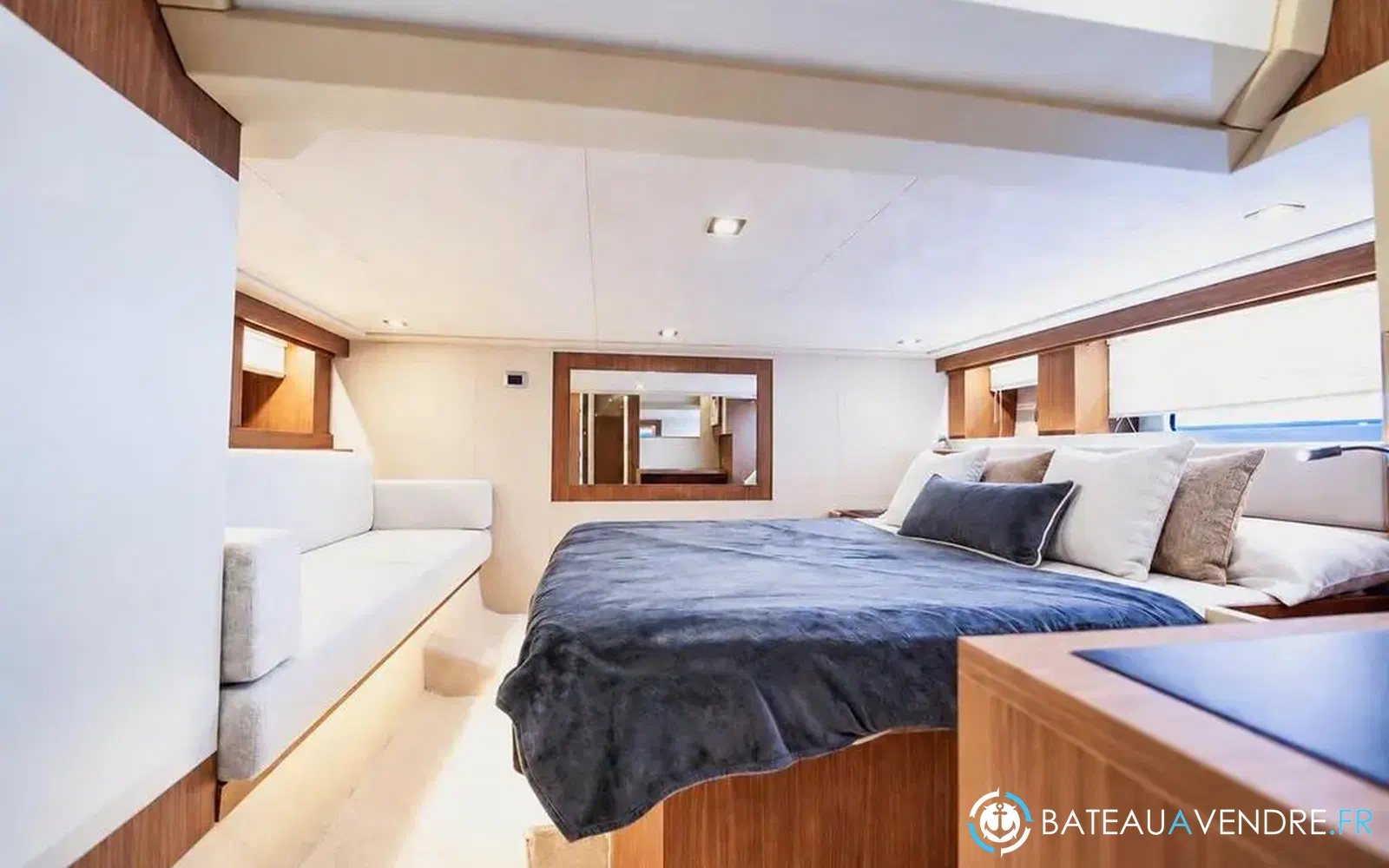 slider 26 Cranchi Eco Trawler 43