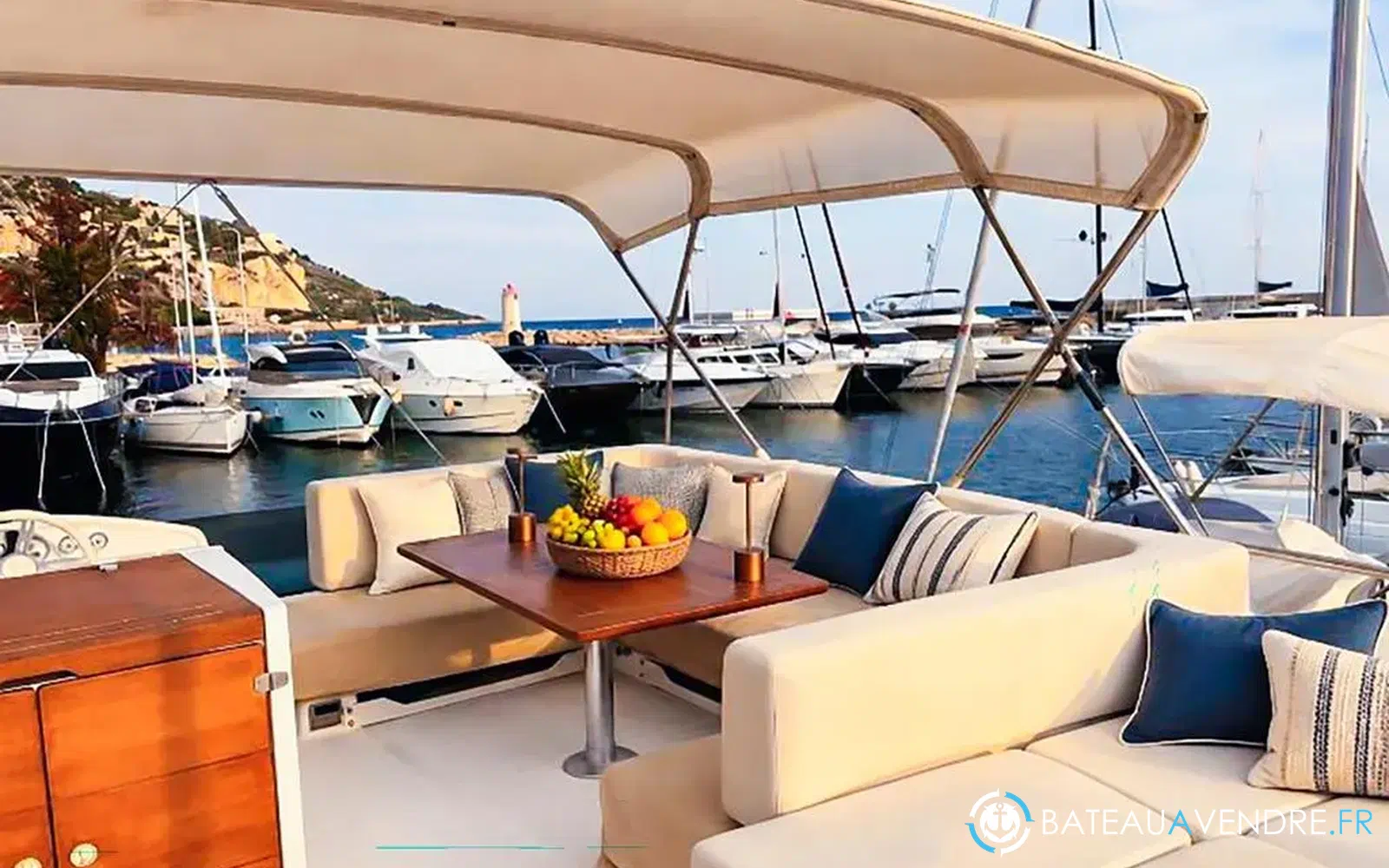 slider 33 Cranchi Eco Trawler 43