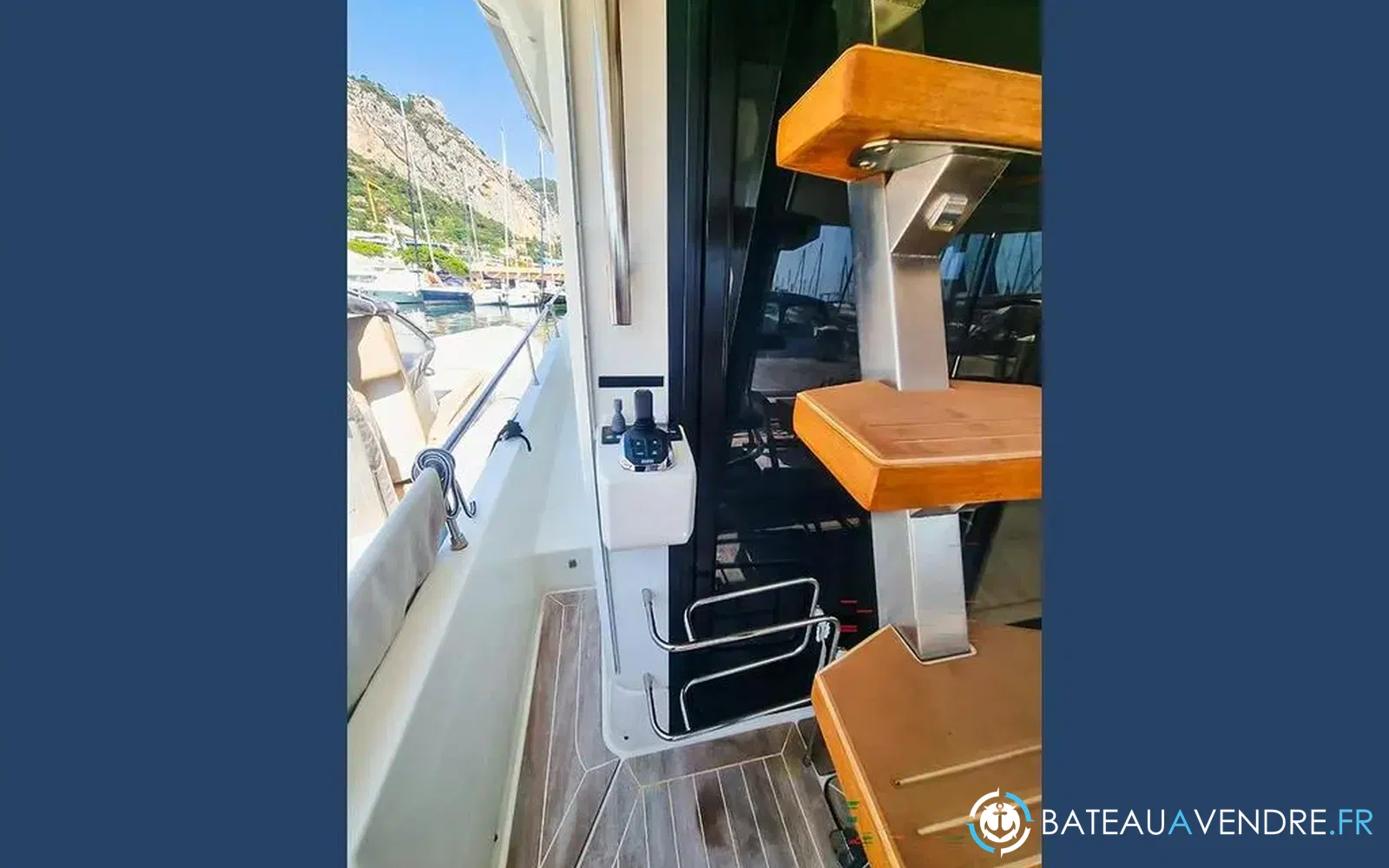 slider 7 Cranchi Eco Trawler 43