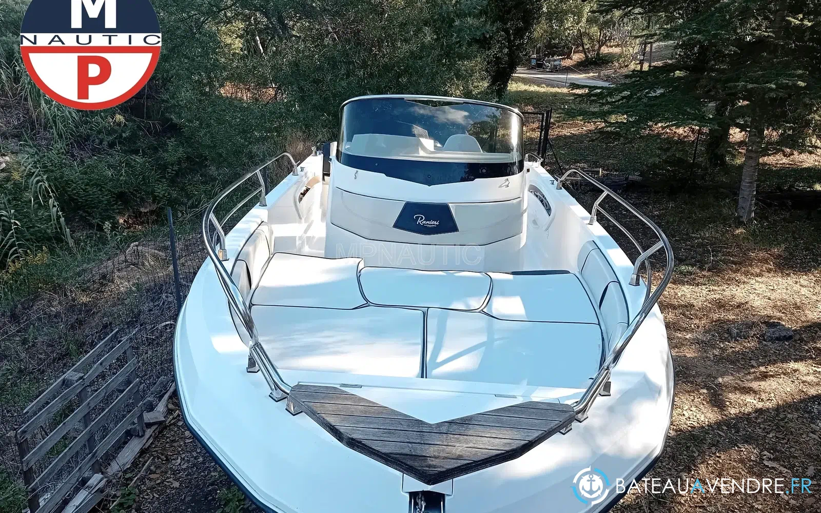 slider 1 Ranieri Voyager 21 S