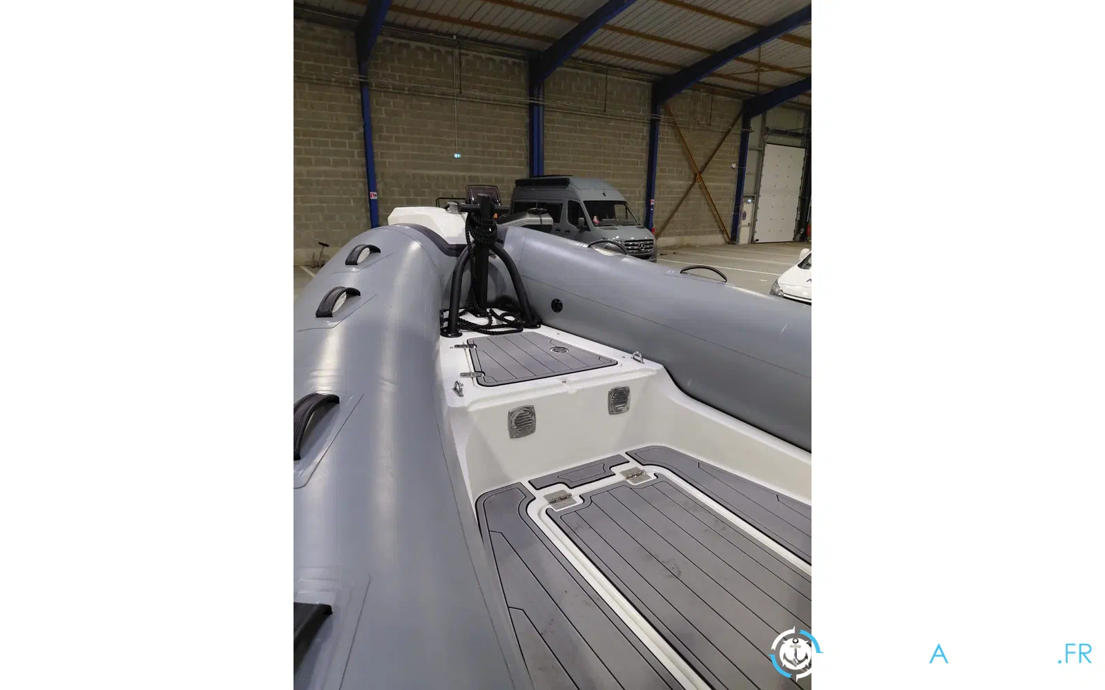 slider 6 Brig Navigator 22