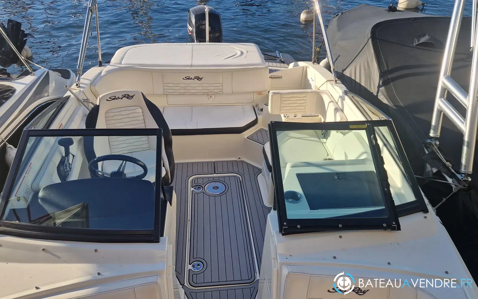 slider 7 Sea Ray Saa Ray 190 SPX + Place de port+ remorque double essieux OB