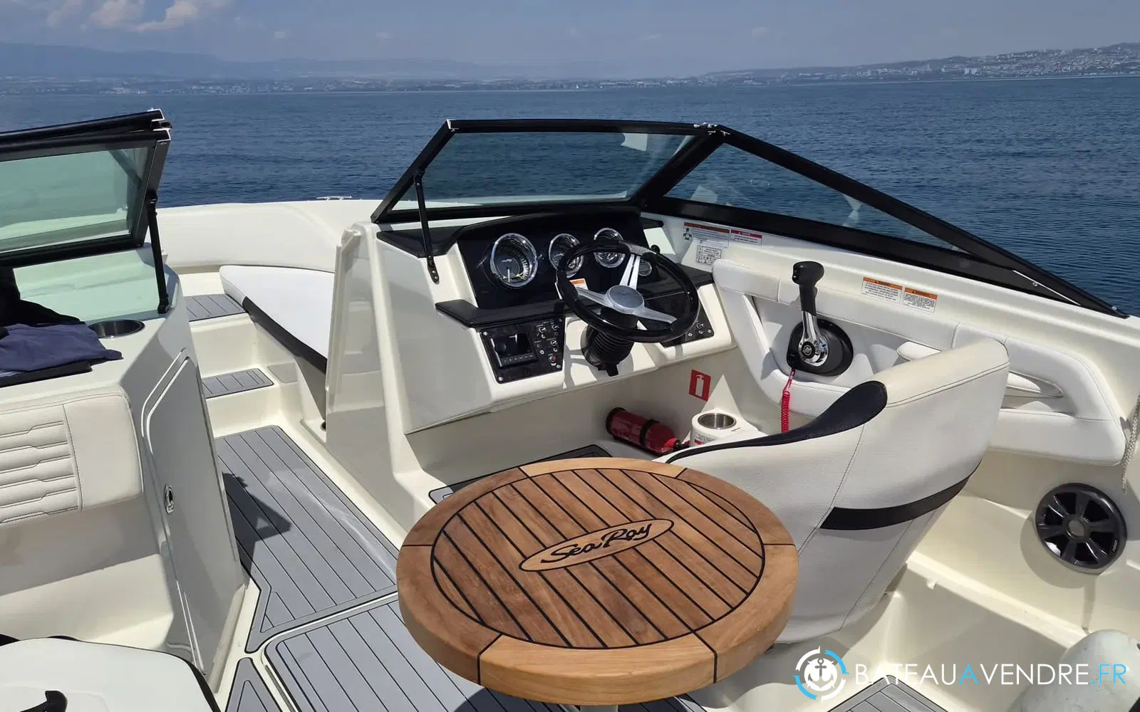 slider 0 Sea Ray Saa Ray 190 SPX + Place de port+ remorque double essieux OB