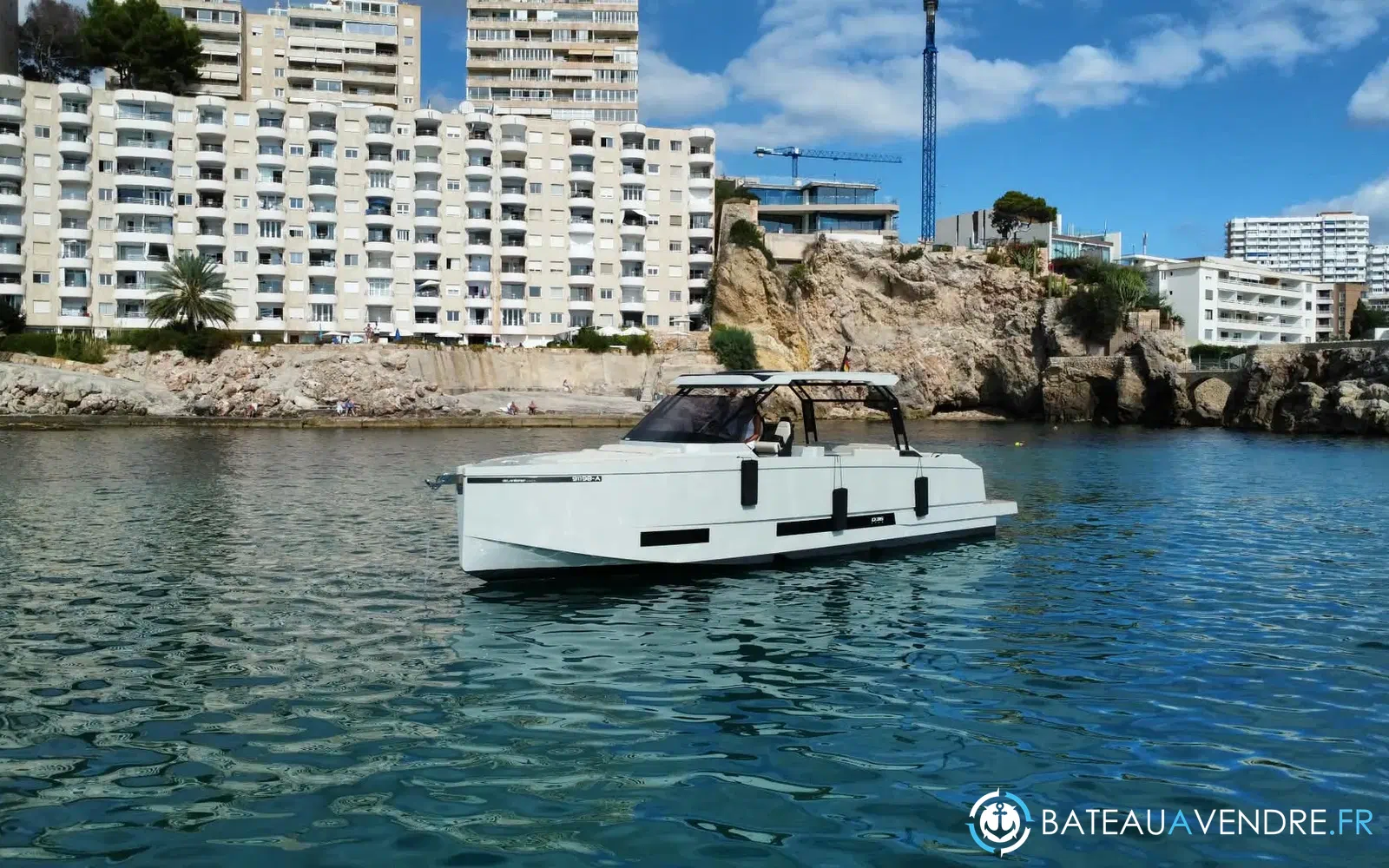 slider 10 De Antonio Yachts D36 Open