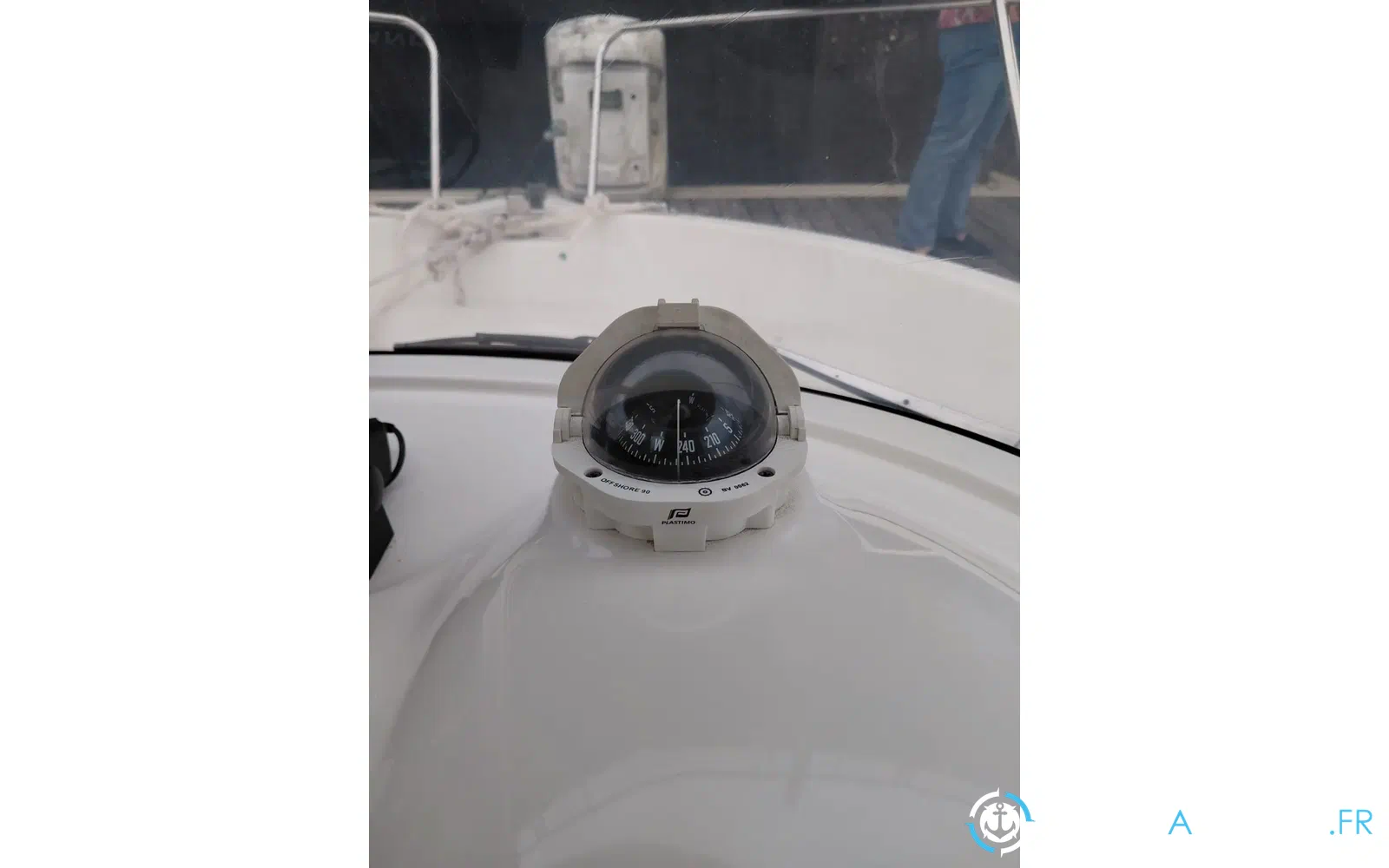 slider 6 Arvor 215