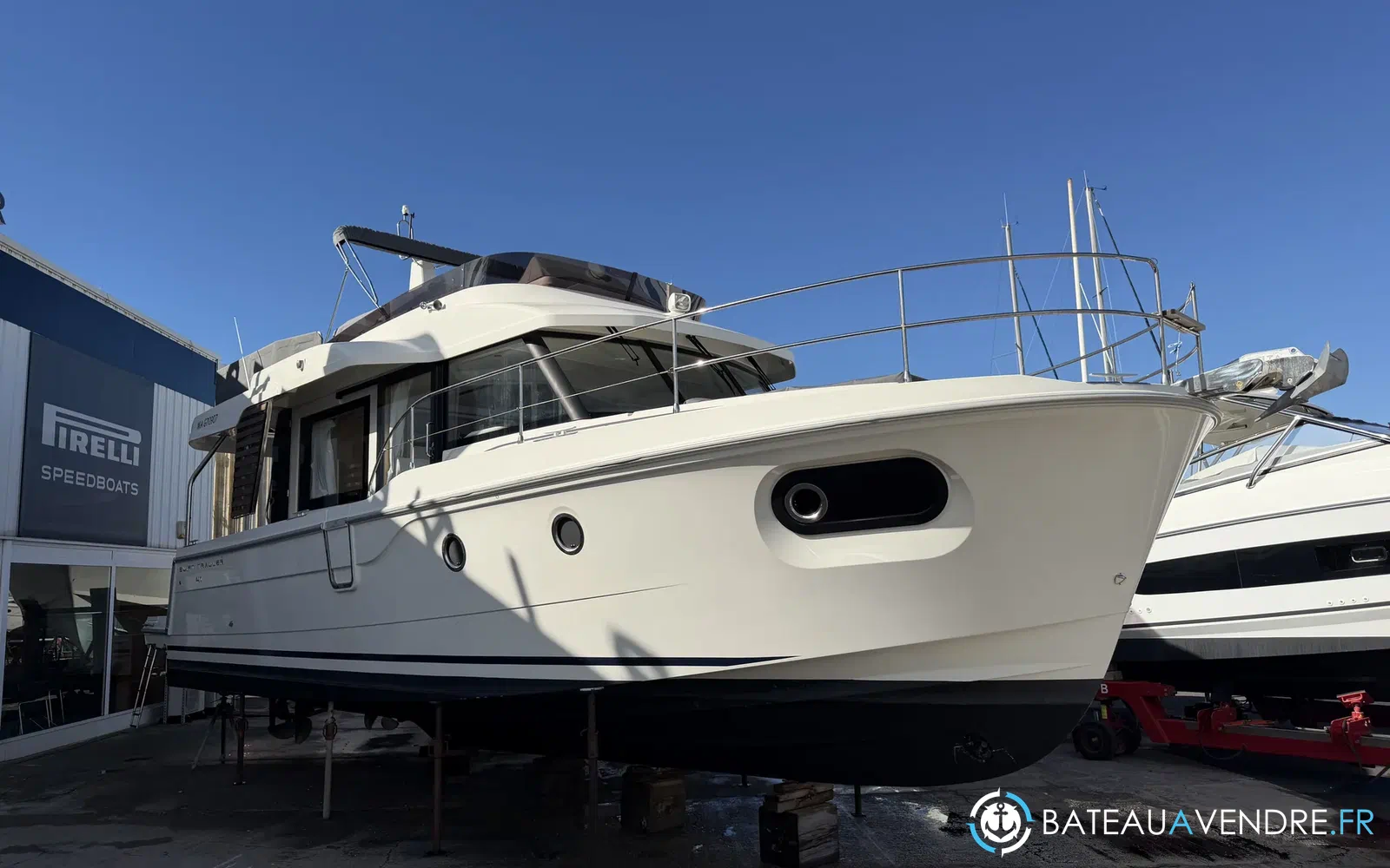 slider 1 Beneteau Swift Trawler 41 Fly