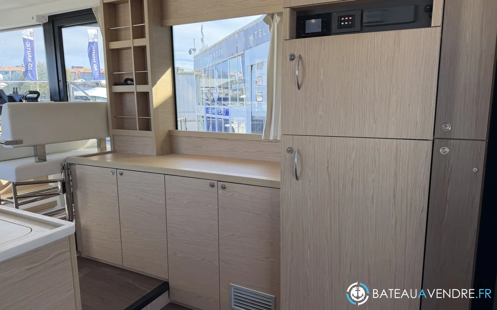 slider 4 Beneteau Swift Trawler 41 Fly