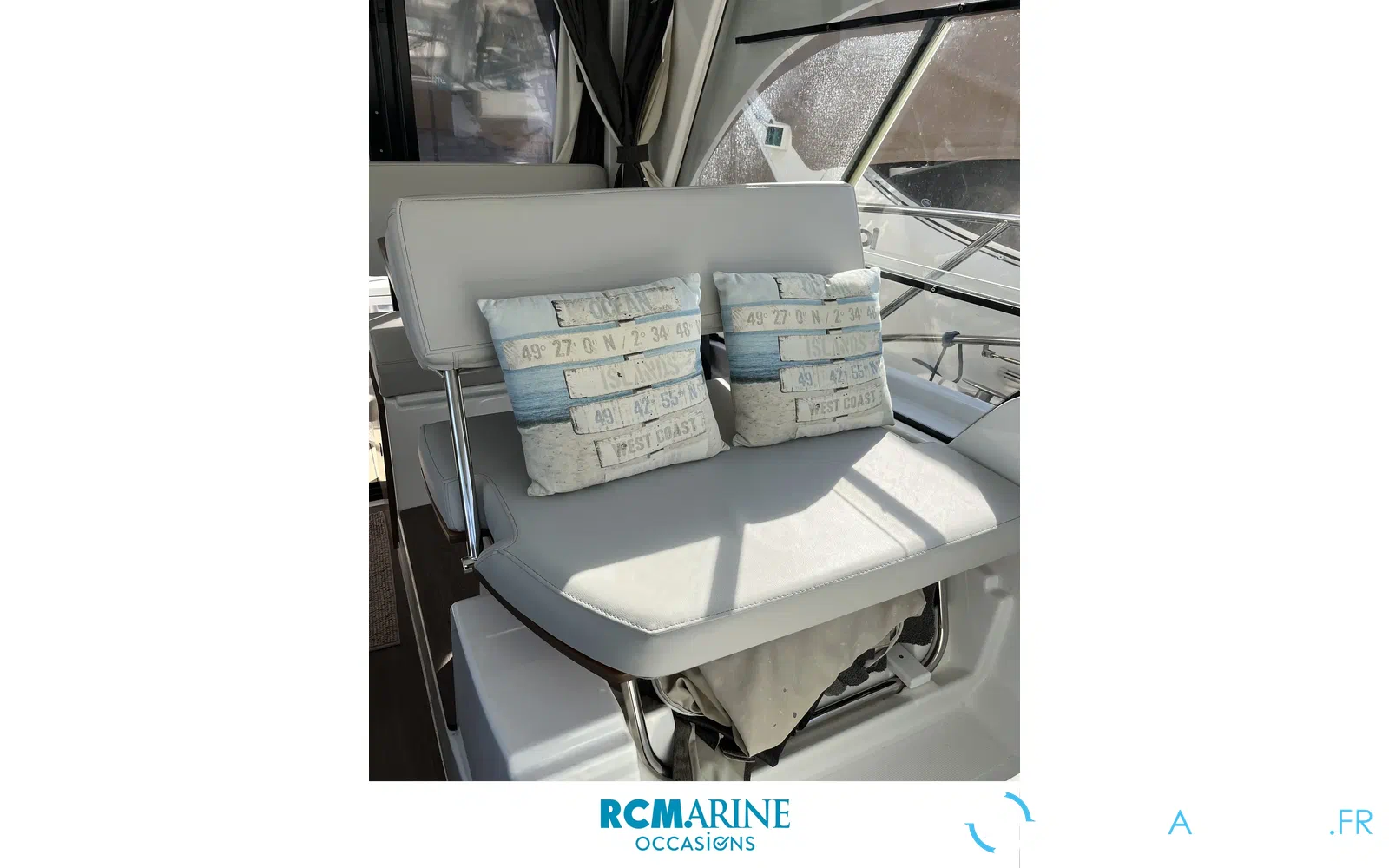 slider 9 Beneteau Antares 9 OB