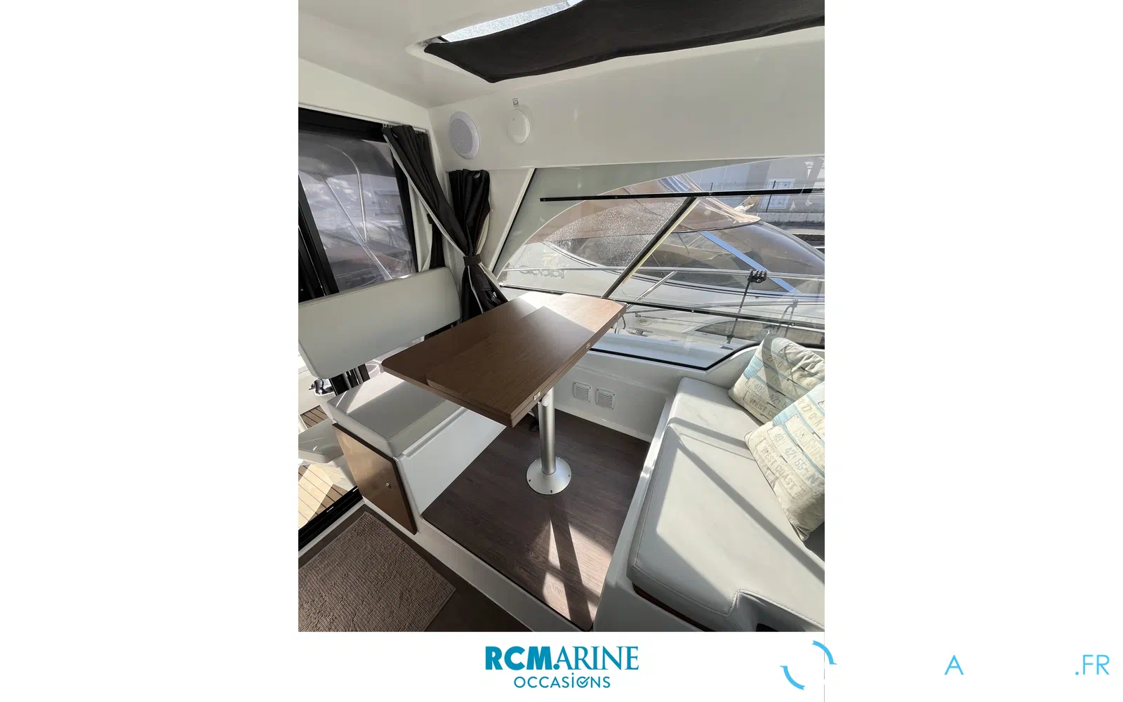 slider 11 Beneteau Antares 9 OB