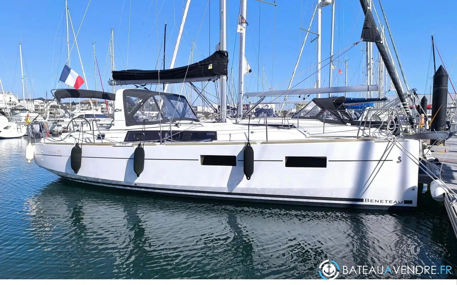 slider 0 Beneteau Oceanis 35