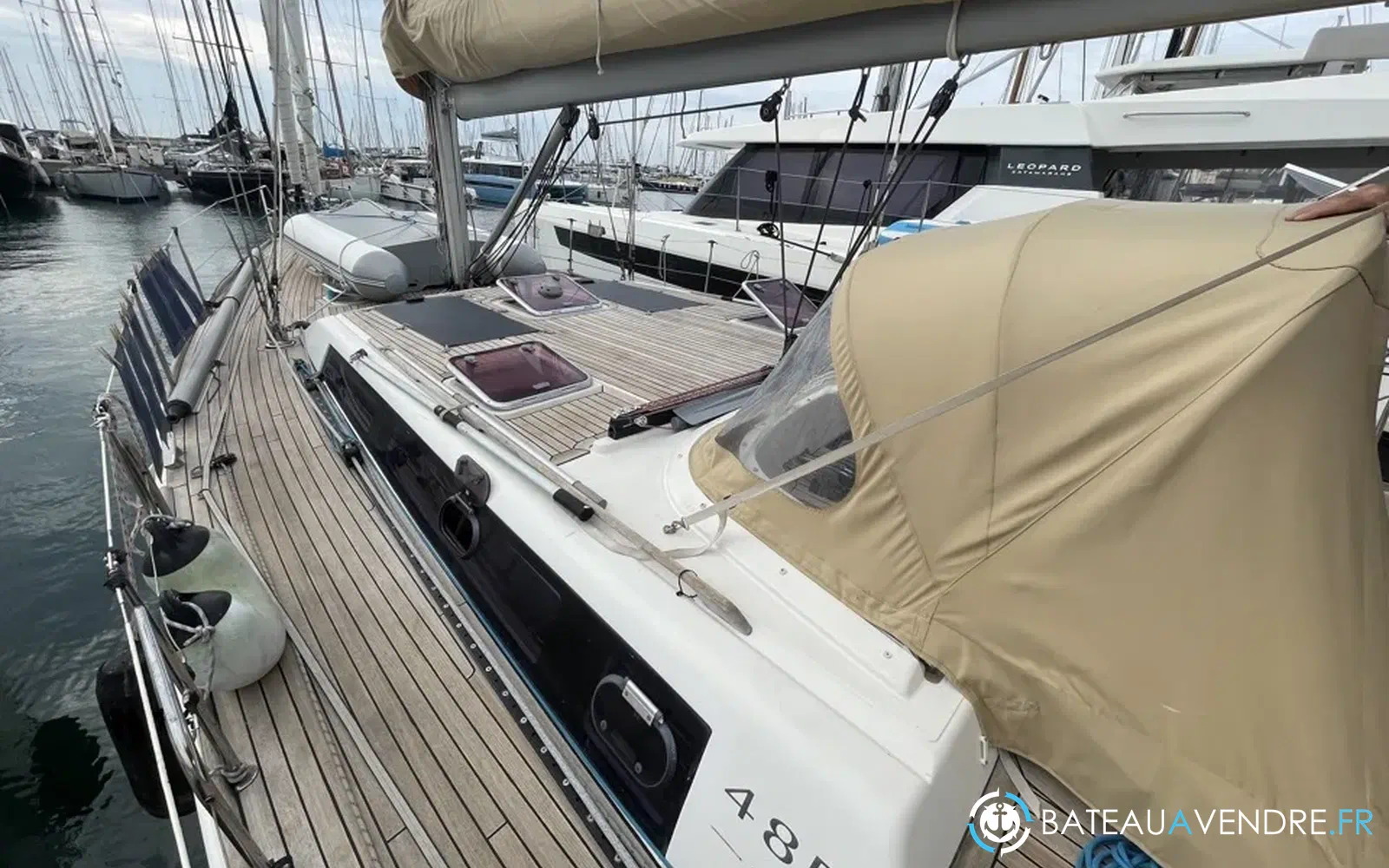 slider 8 Dufour 485 Grand Large