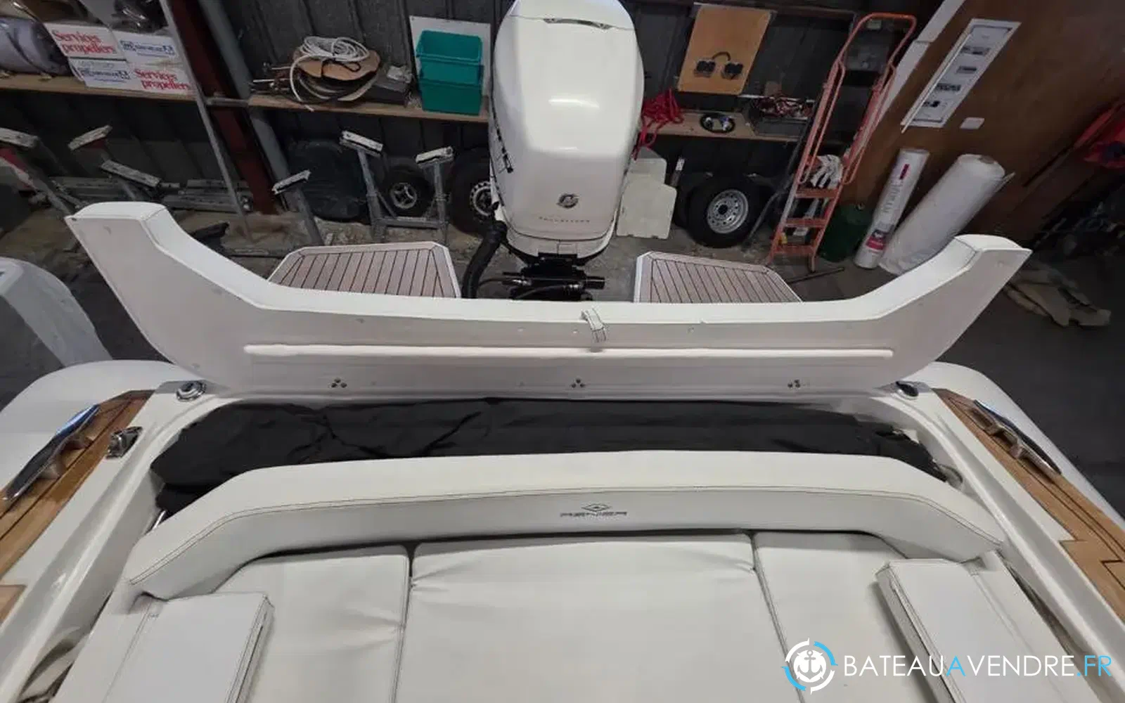 slider 9 Renier R9 Tourer