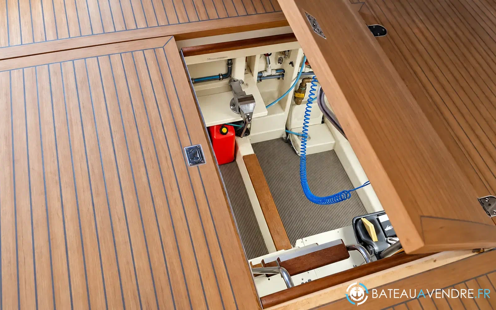 slider 22 Grand Banks 52 Europa
