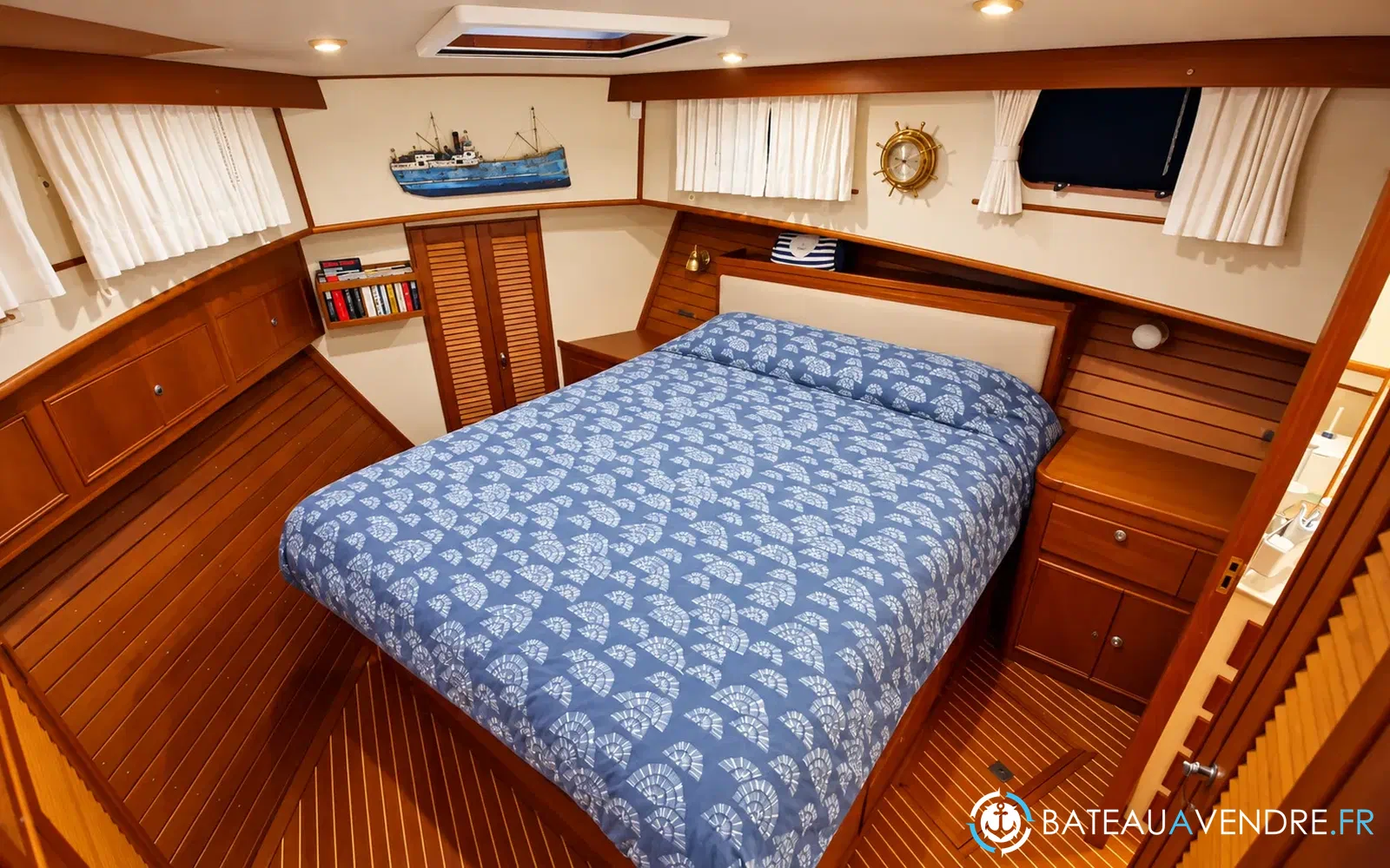 slider 7 Grand Banks 52 Europa